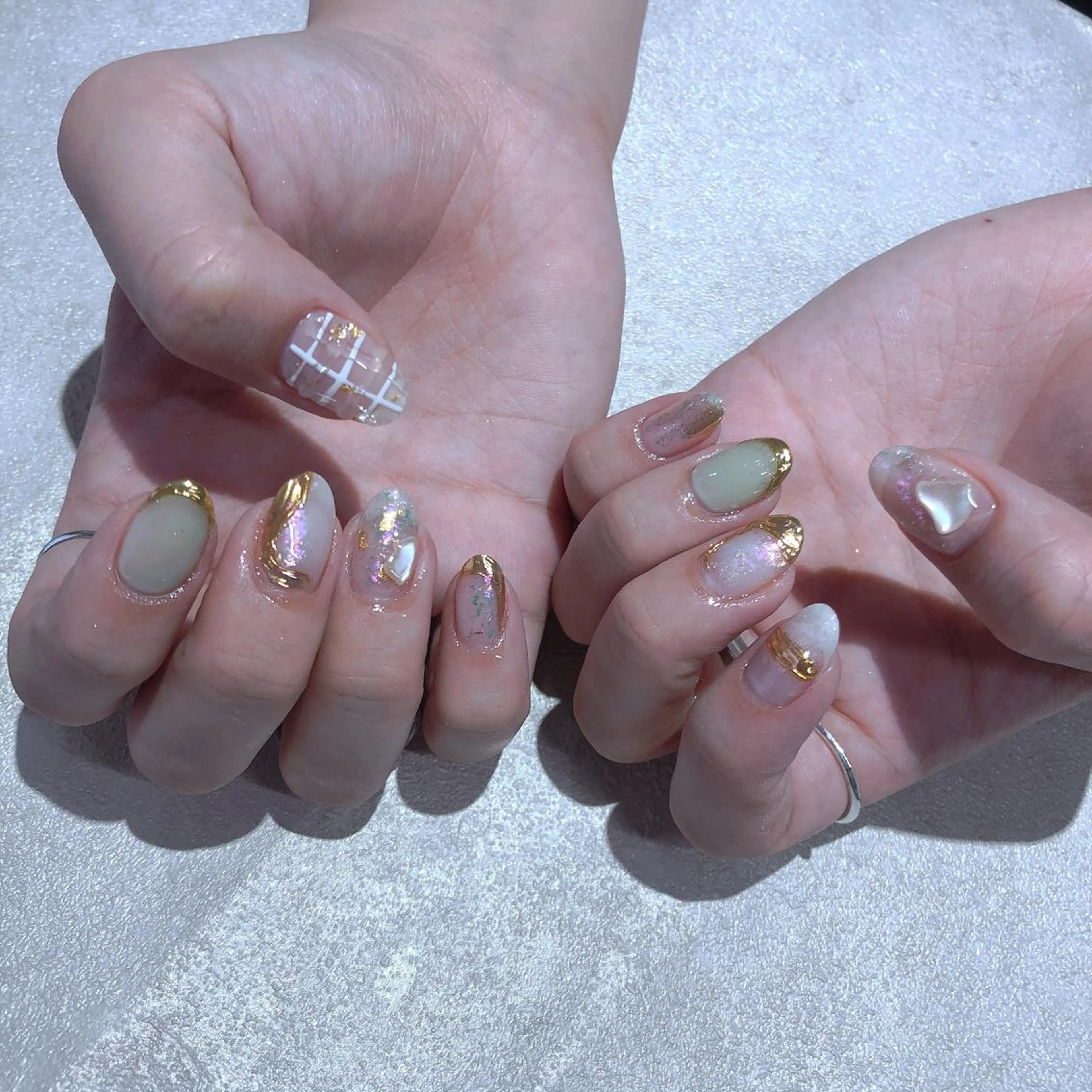 ネイル ハンドネイル フットネイル ハンドケア Nes.Nail所属・Miyagi Asamiのネイルデザイン