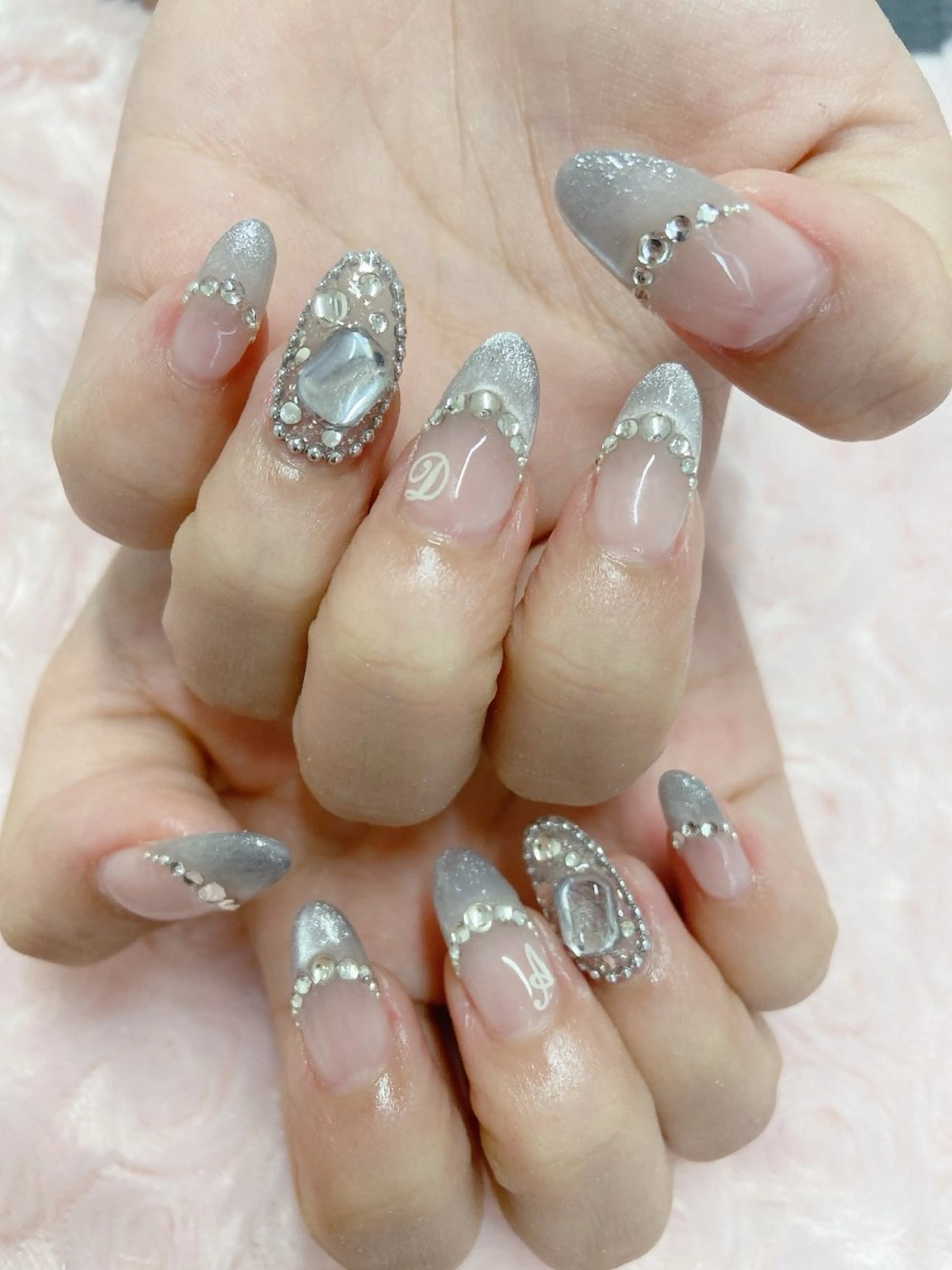 ネイル アートネイル フレンチネイル ジェルネイル キラキラネイル マグネットネイル フットネイル nail salon Berry所属・前田 りかのネイルデザイン