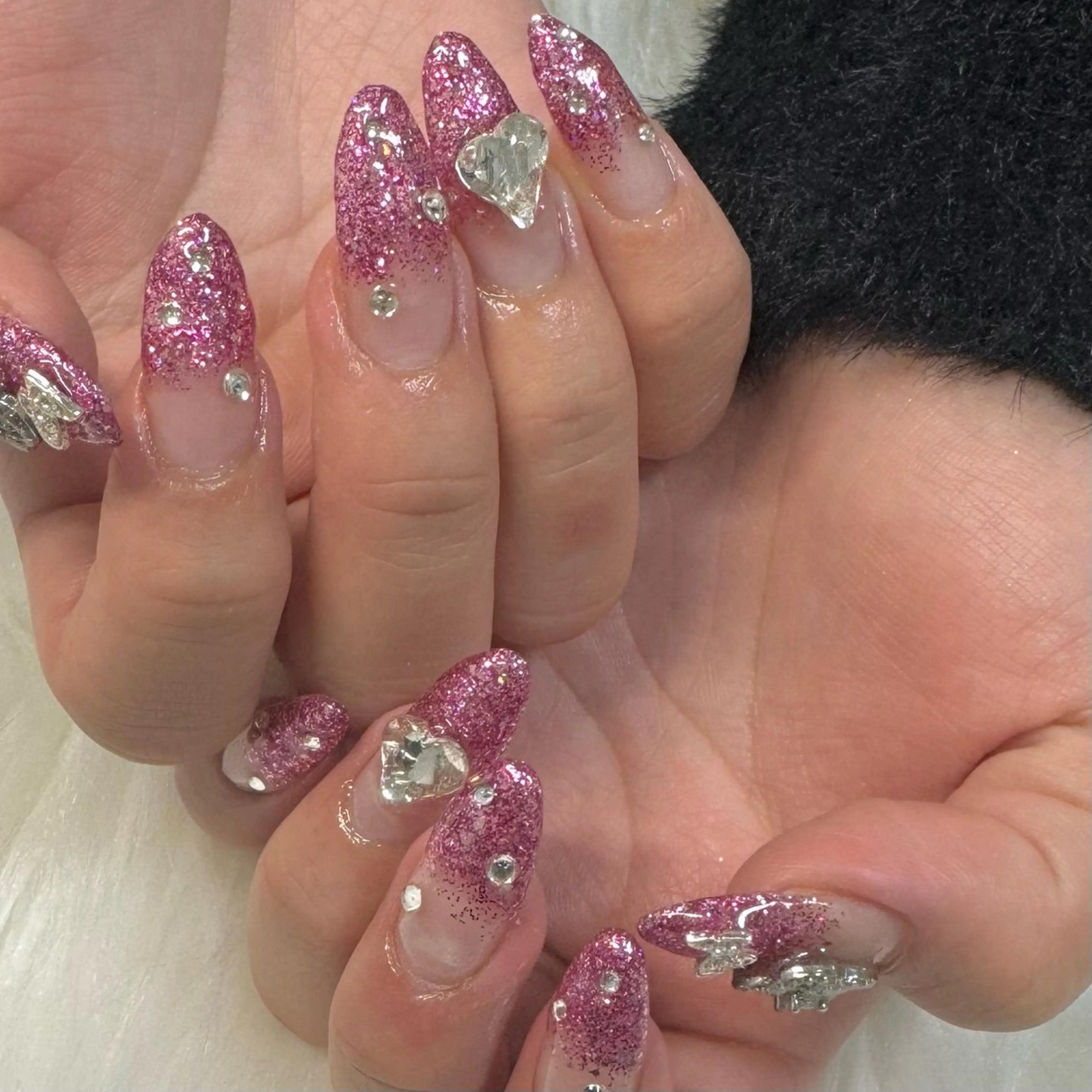 ネイル ハンドネイル 黒川 実祐のネイルデザイン