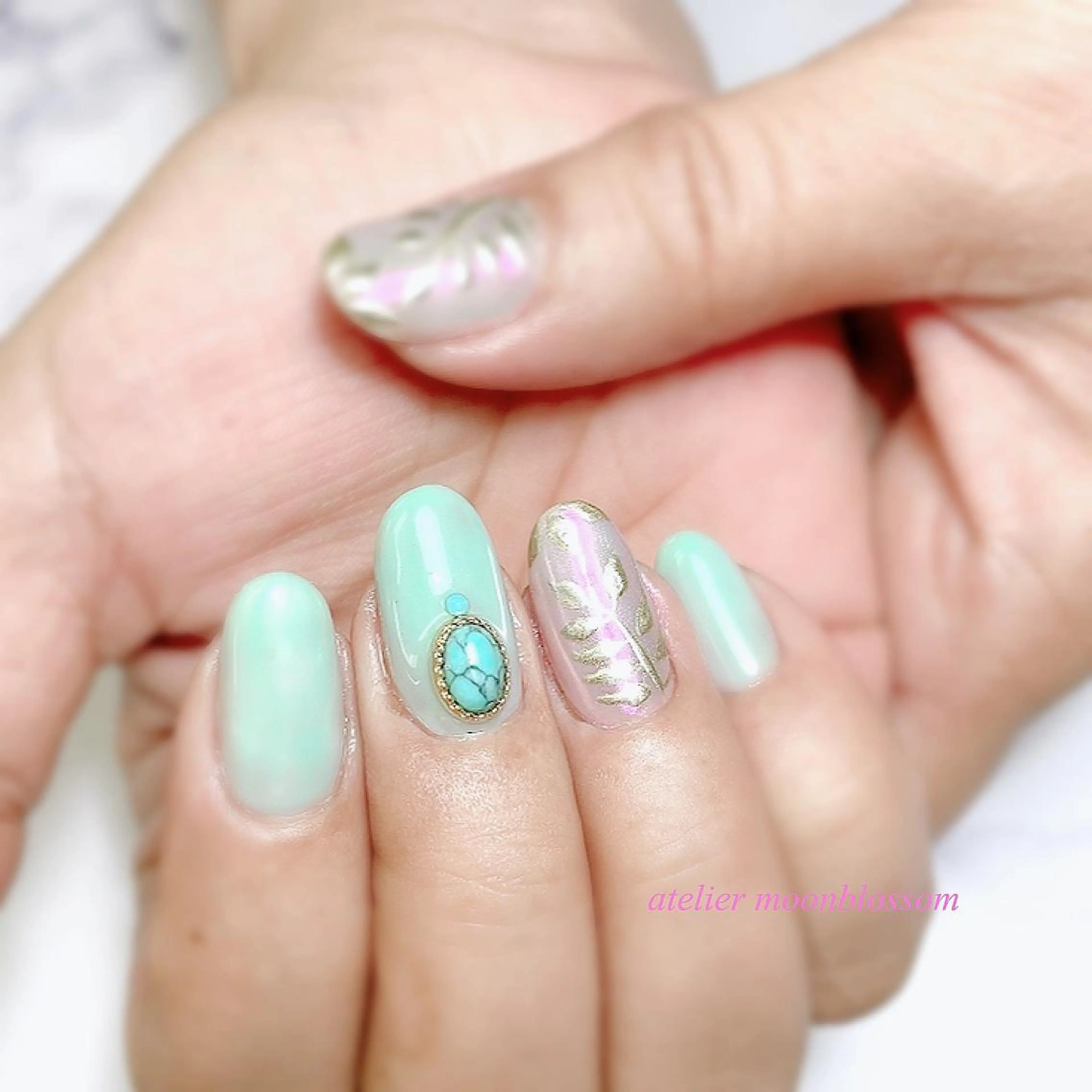 ネイル アトリエ ムーンブロッサムのネイルデザイン
