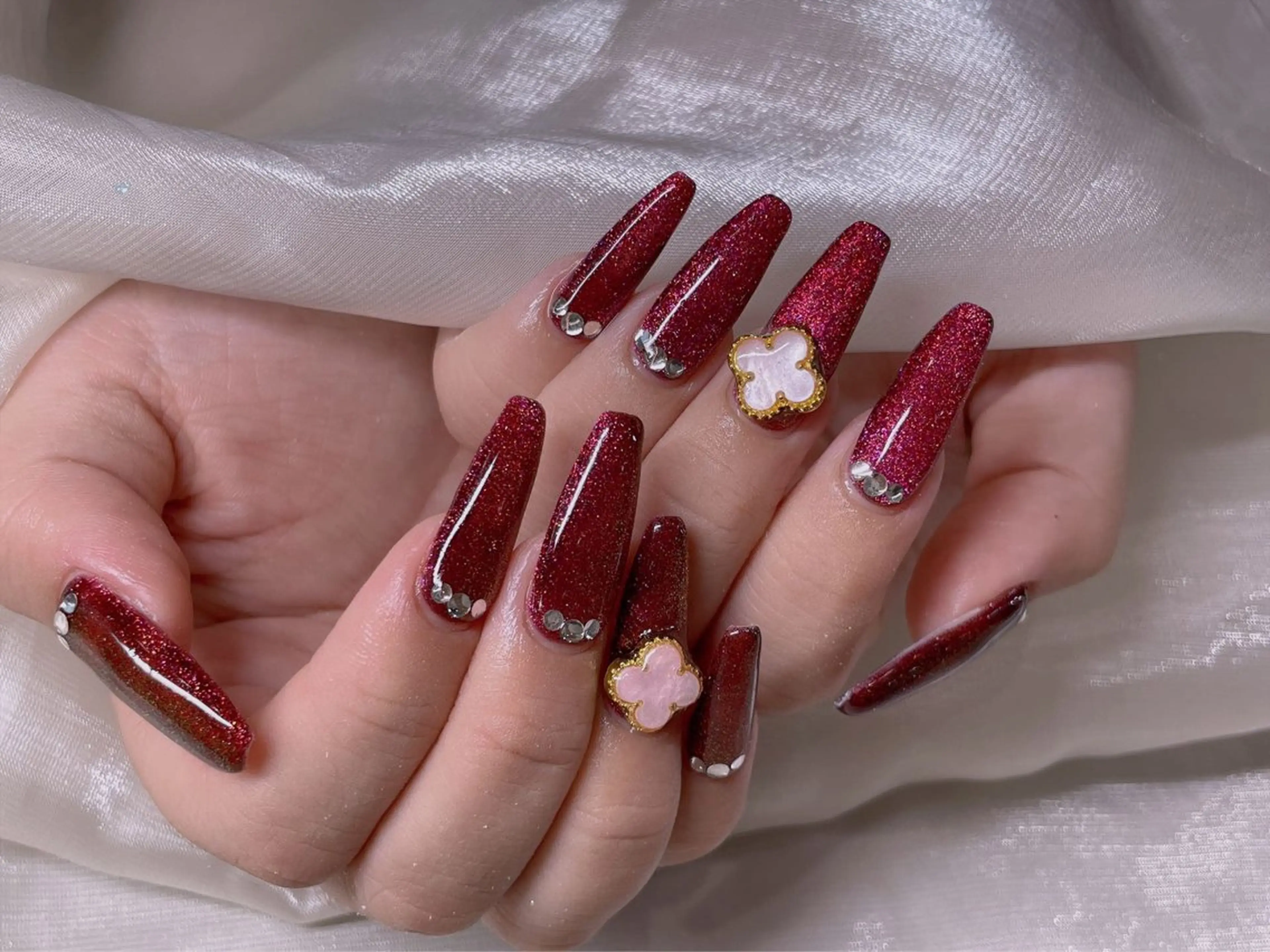 ネイル ハンドネイル エムズ ハヤシのネイルデザイン