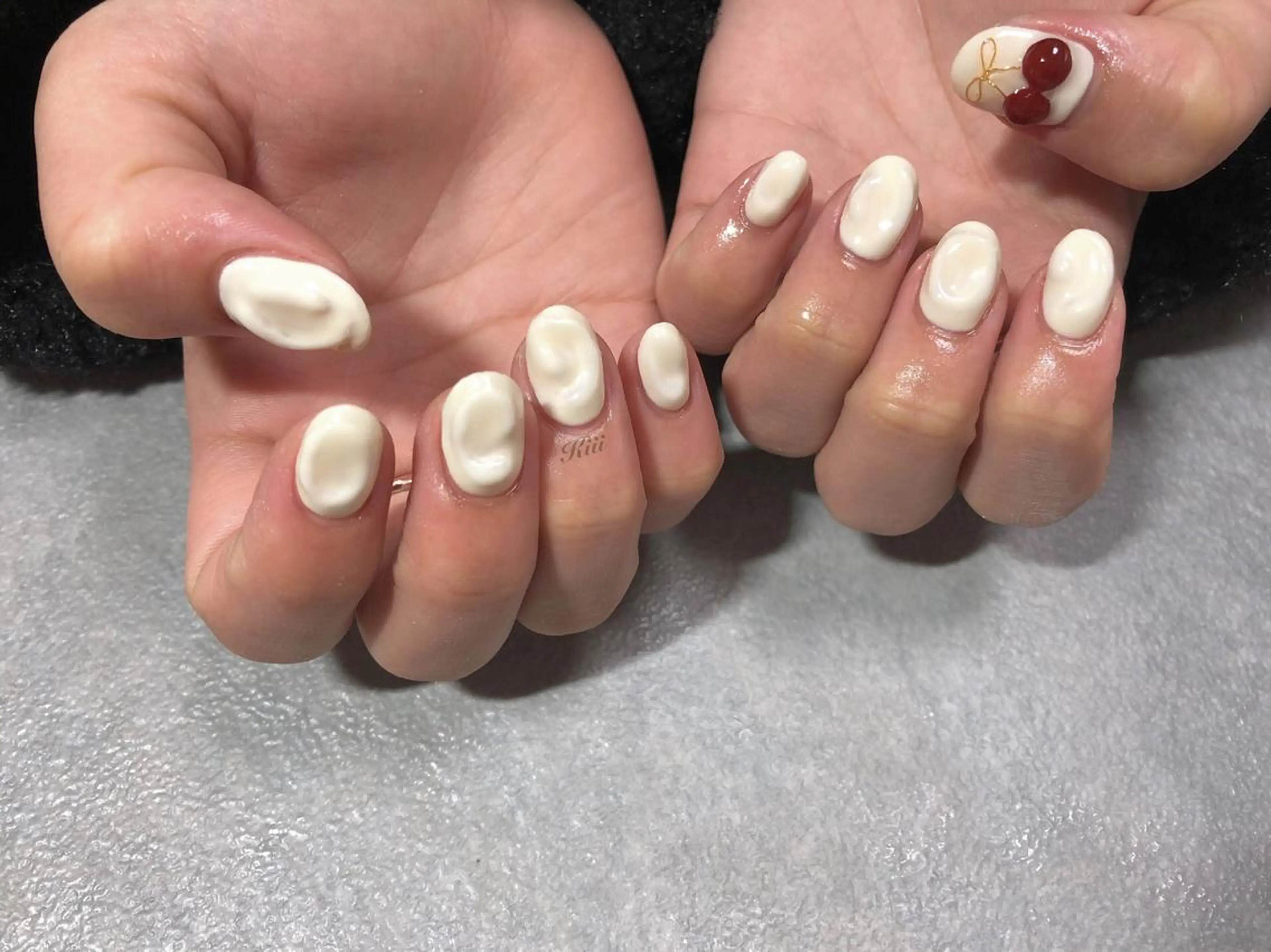 ネイル ハンドネイル フットネイル kiii.__ ✴︎*のネイルデザイン