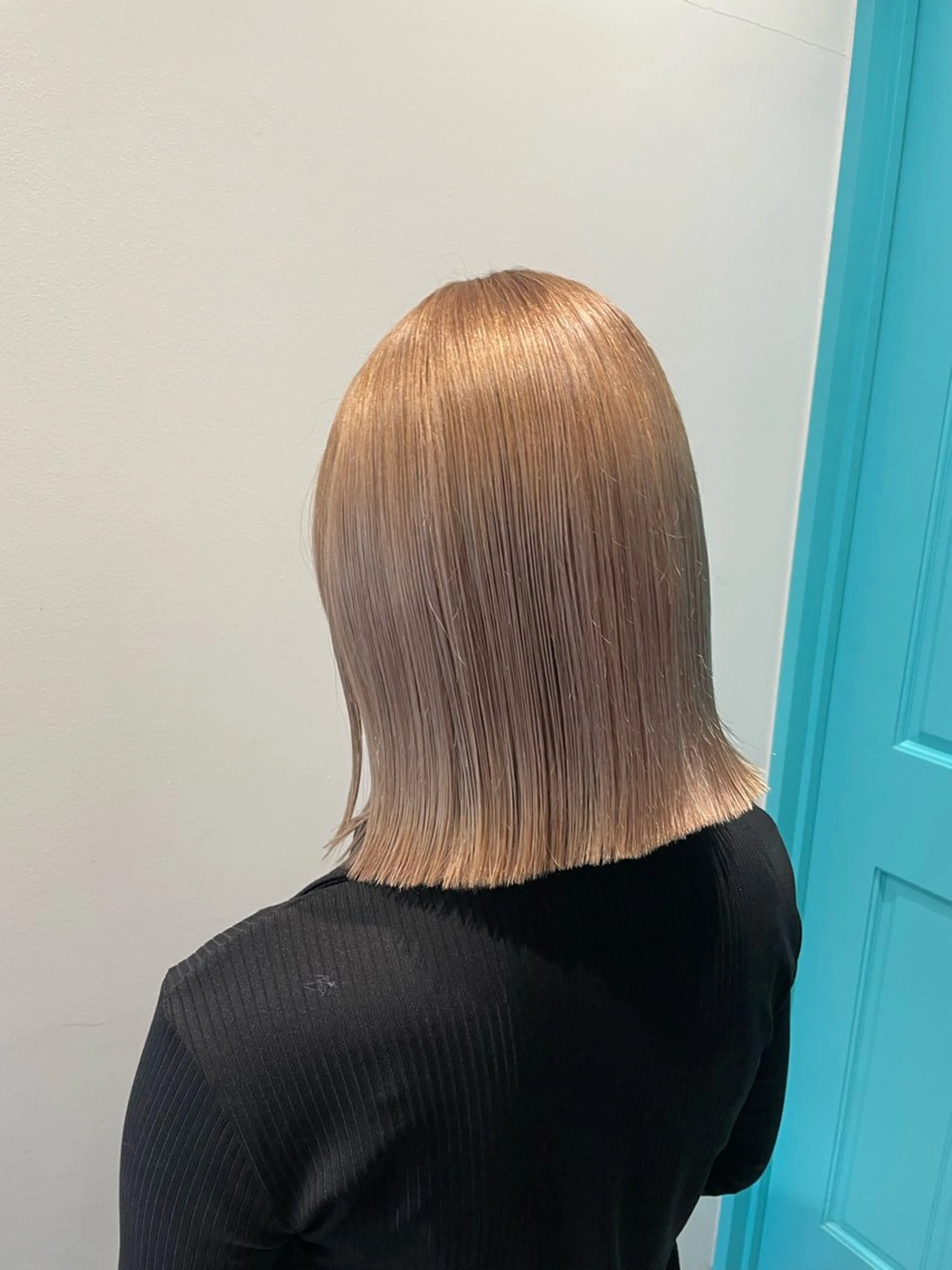 カラーモデル🧵ブリーチ＋オンカラーのダブルカラー🐋&プチトリートメント🐁&コテ巻き無料🪽の写真