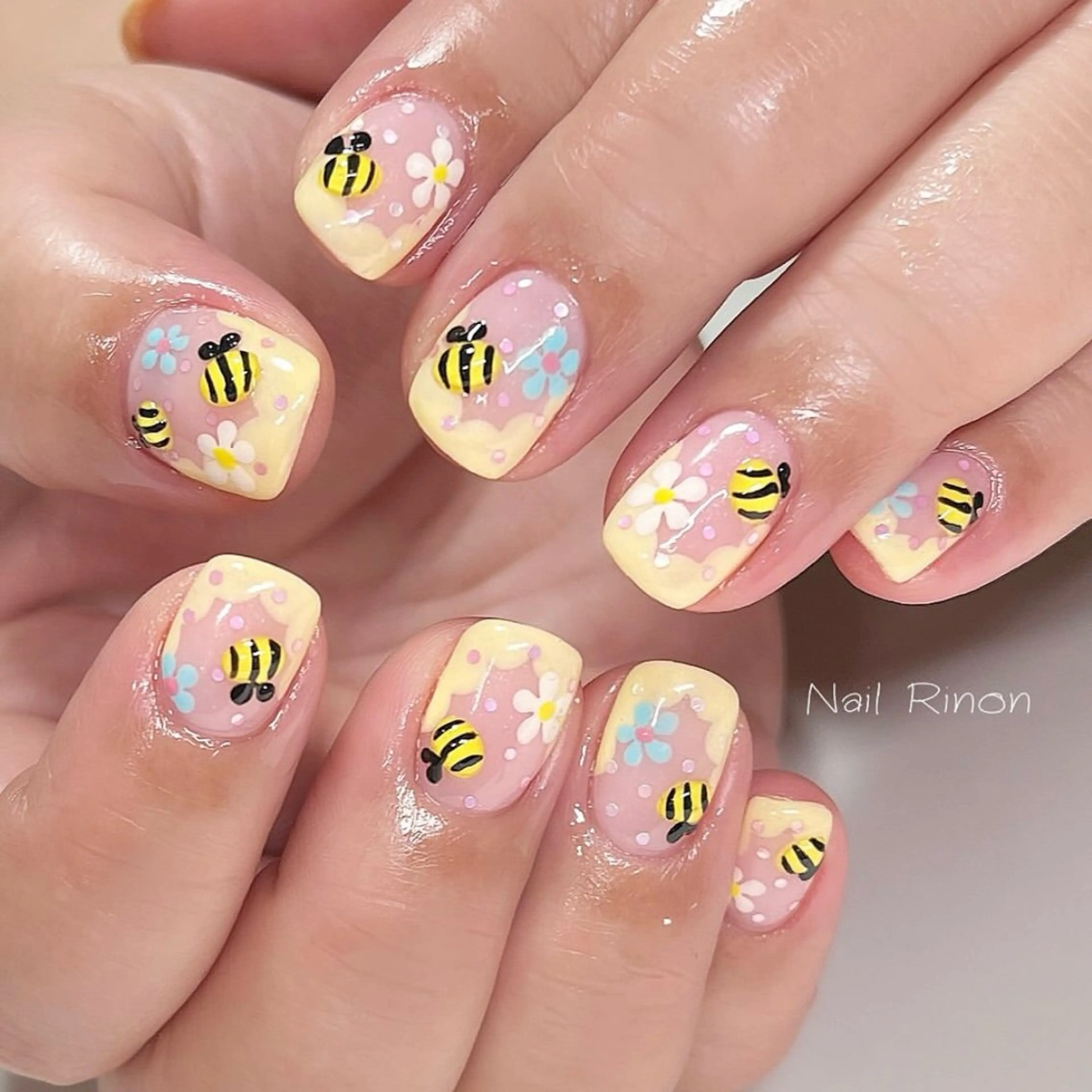 ネイル Nail Rinonのネイルデザイン