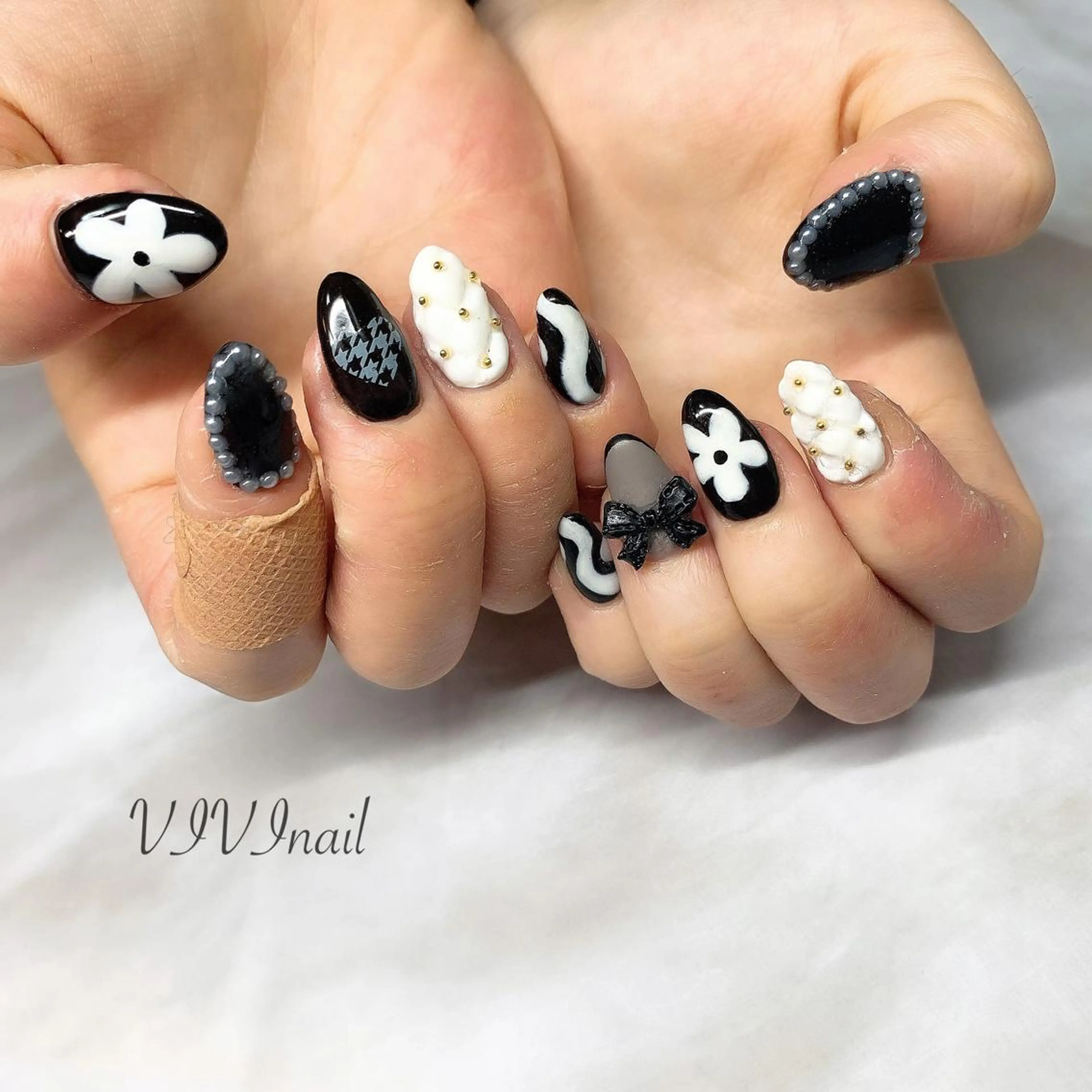 ネイル ハンドネイル vivi nailのネイルデザイン
