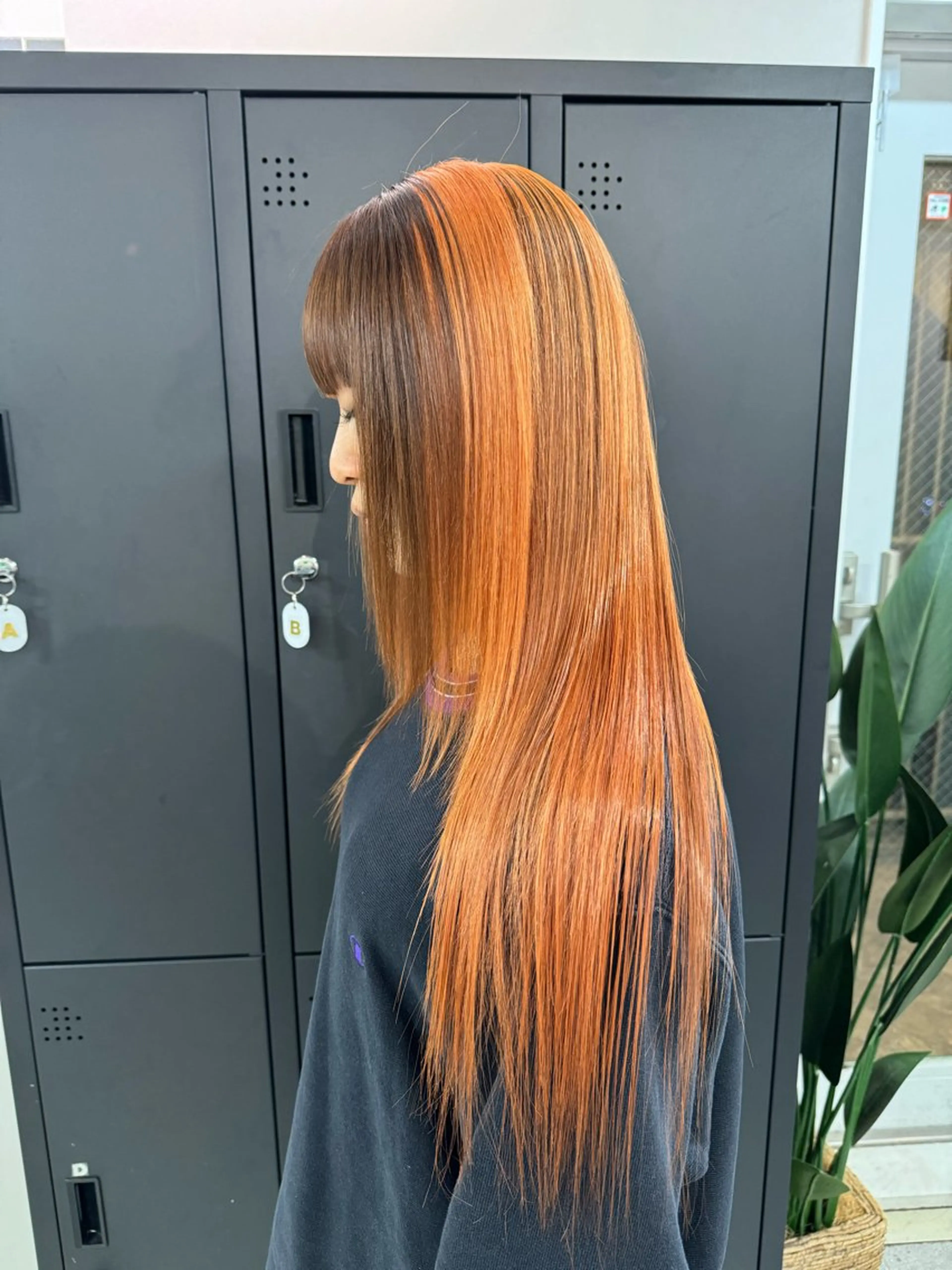 ロング カラー ヘアカラー トリートメント ハイトーン&髪質改善 ＆韓国エクステ🤎のヘアスタイル