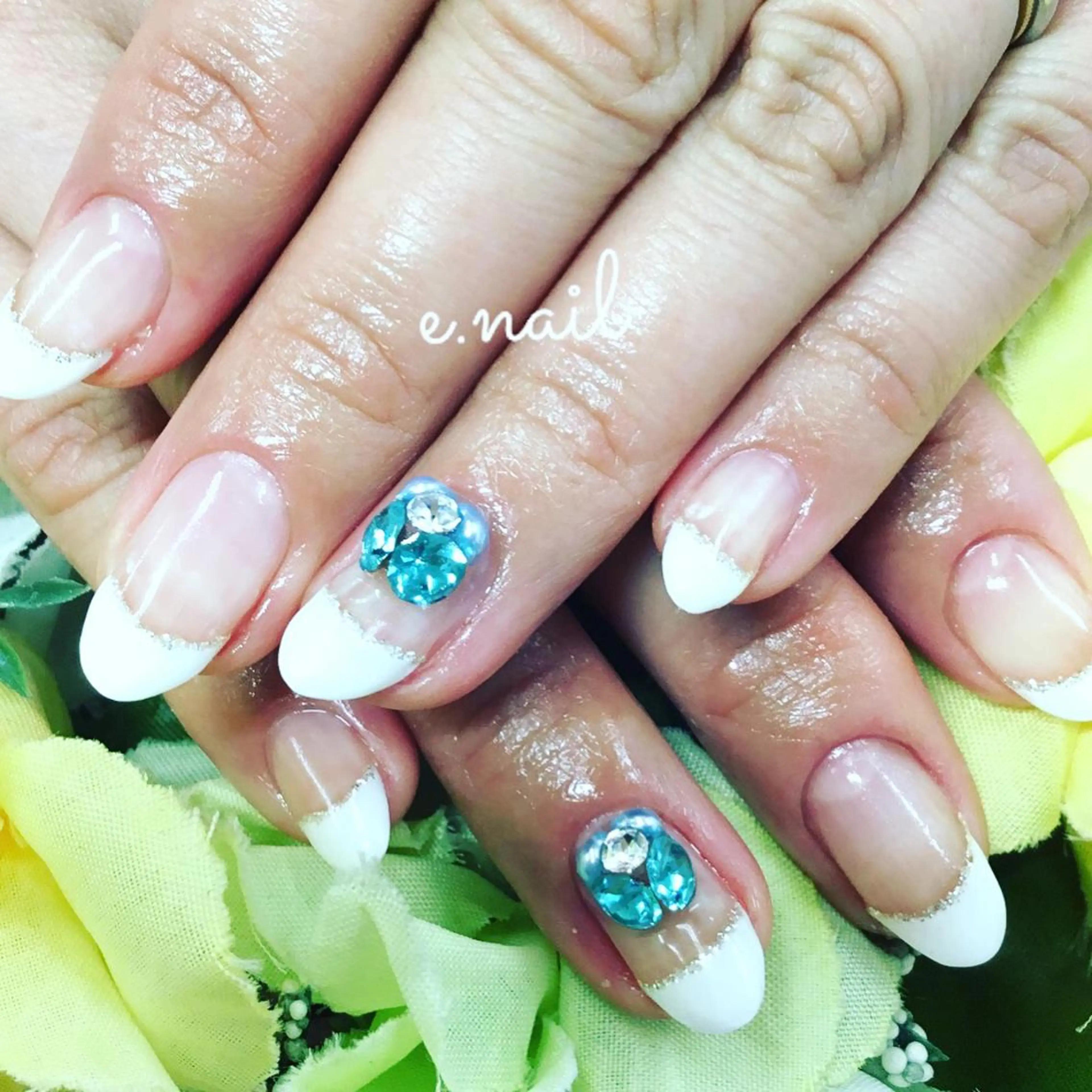 ネイル e.nail所属・和賀井 恵理のネイルデザイン