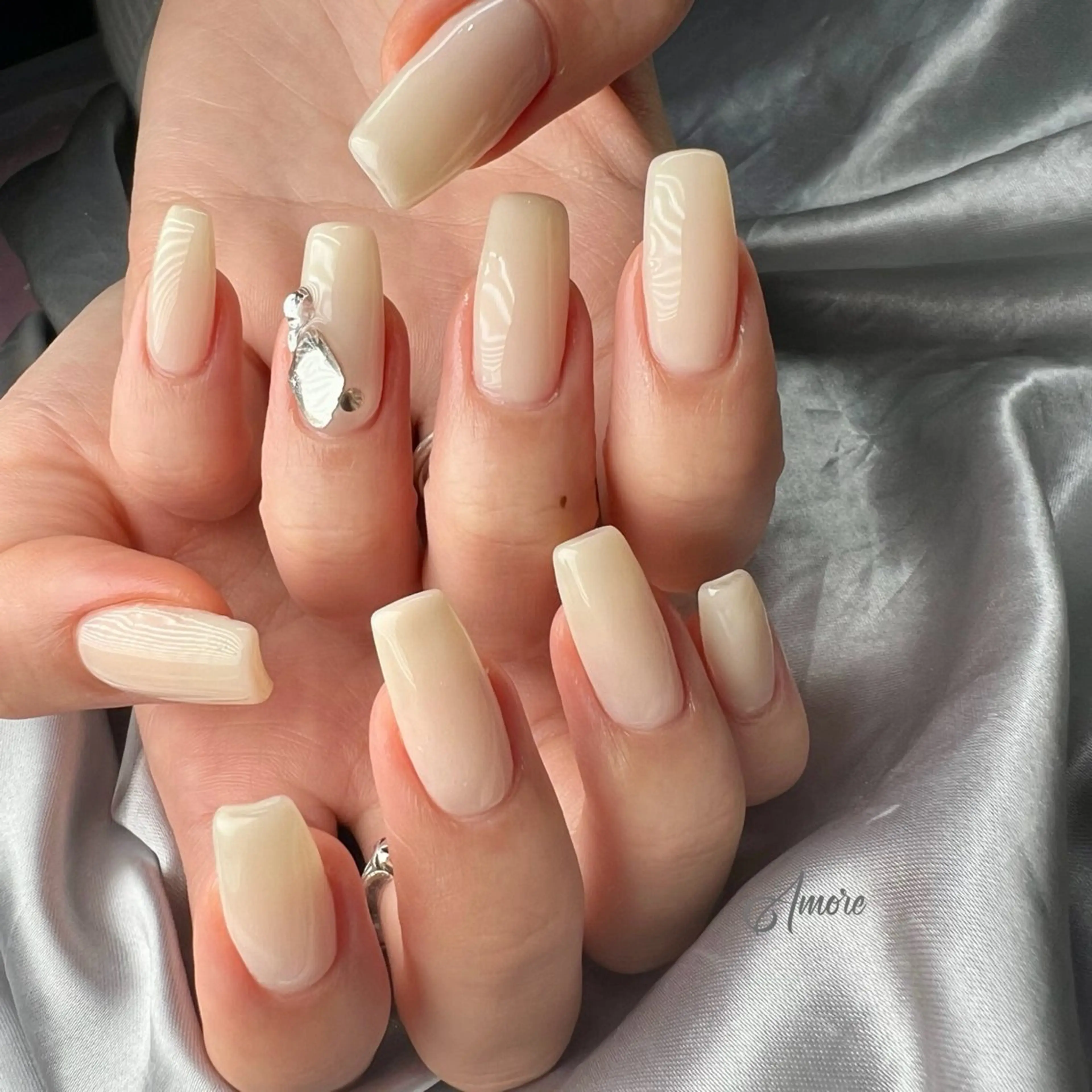 ネイル ジェルネイル キラキラネイル 韓国ネイル パラジェル 冬ネイル You kyehwaのネイルデザイン