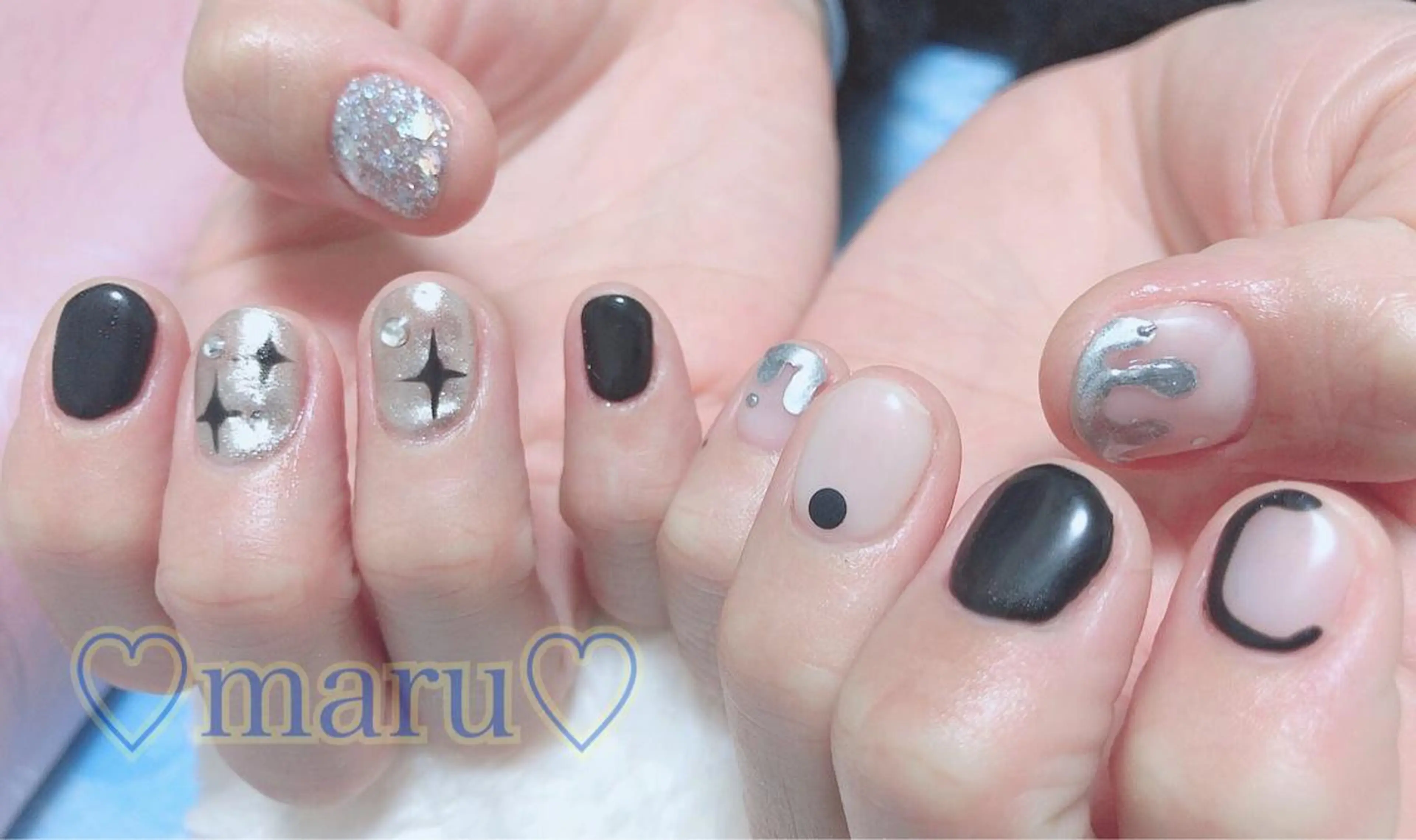ネイル ハンドネイル フットネイル まるみ ♡のネイルデザイン