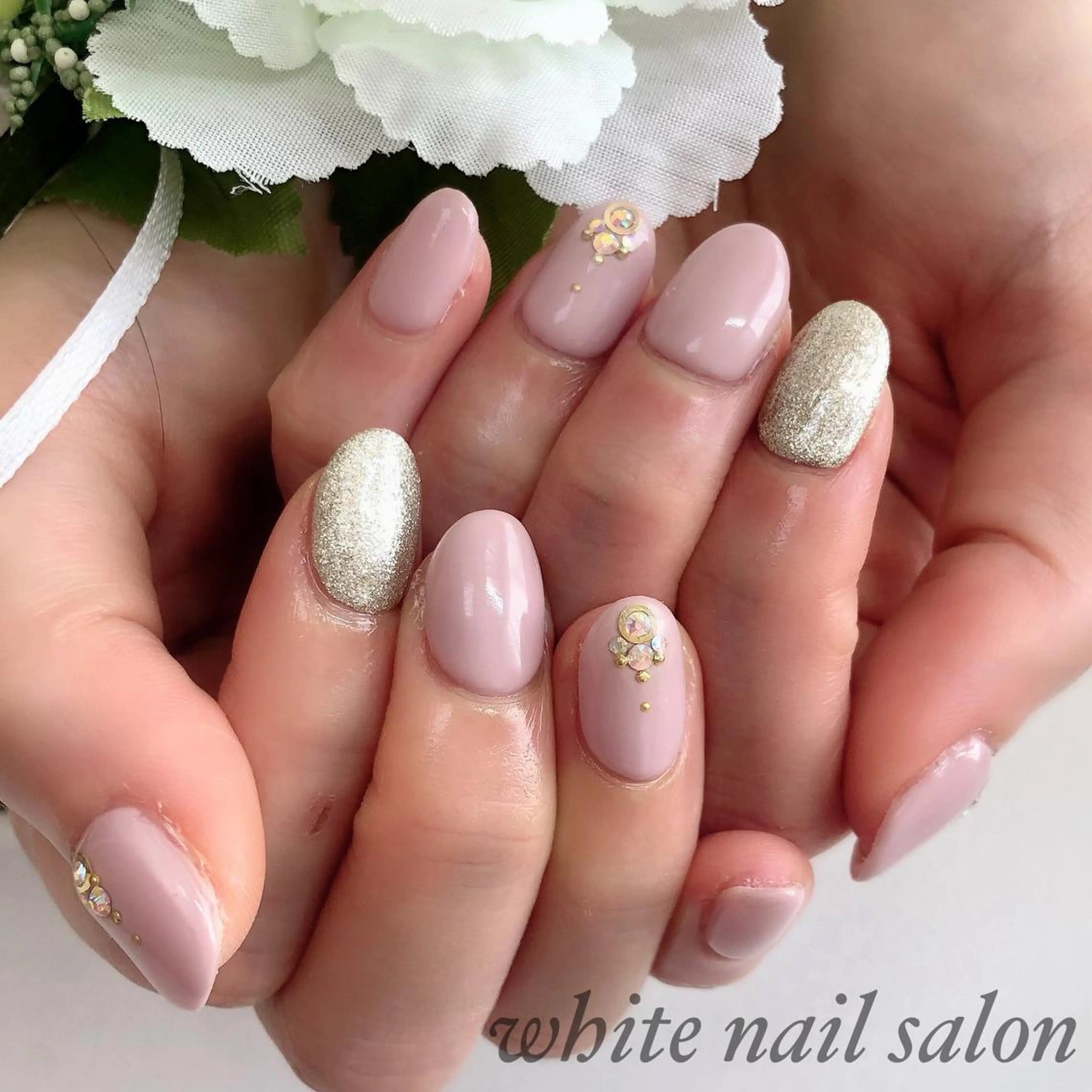 ネイル アートネイル フットネイル フレンチネイル ジェルネイル ハードジェル ハンドネイル white nail salonのネイルデザイン