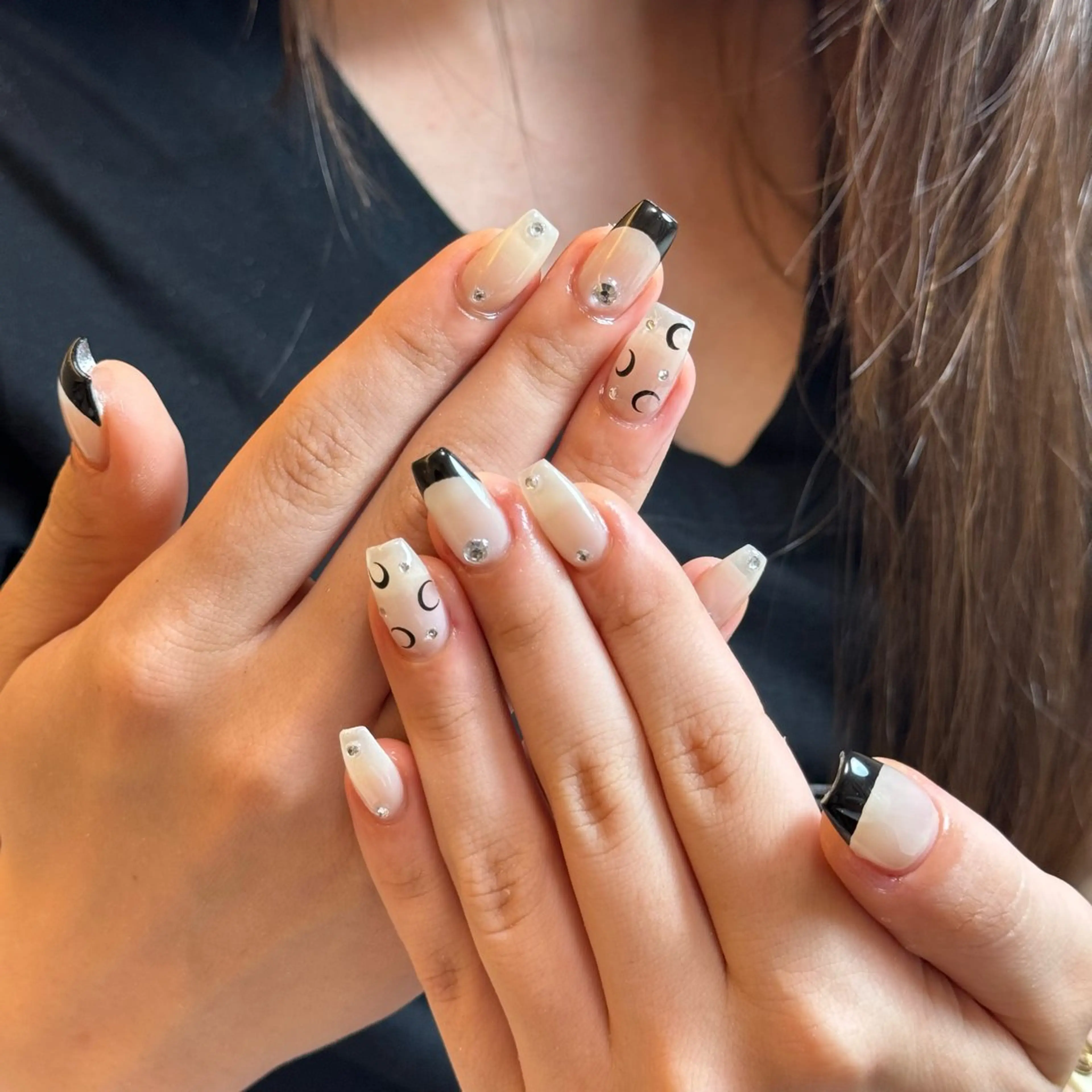 ネイル 韓国ネイル ワンホンネイル nailsalon ChuColaのネイルデザイン