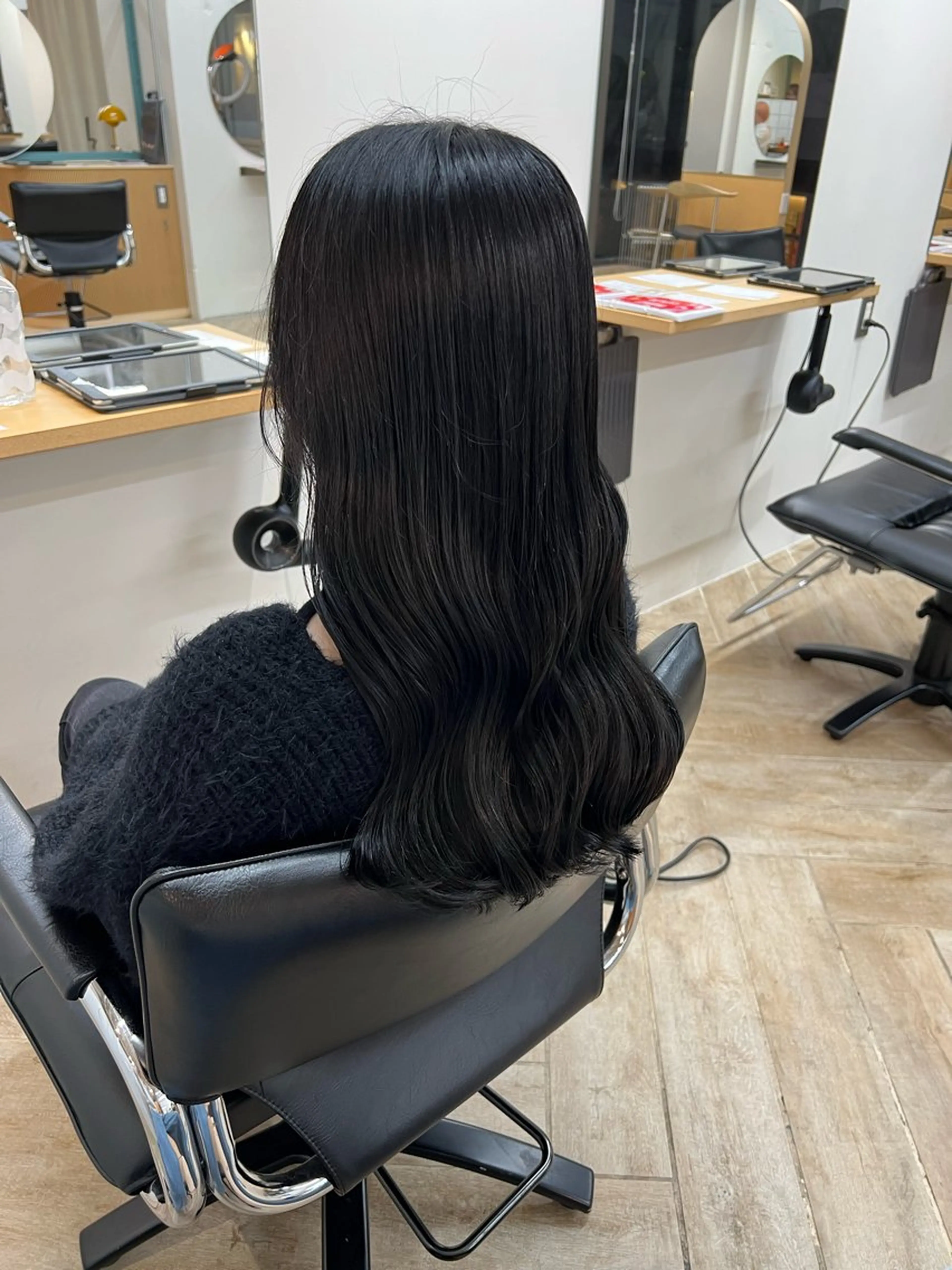 ロング カラー カット ヘアカラー トリートメント ベージュカラー 新潟/万代/井上佑のヘアスタイル