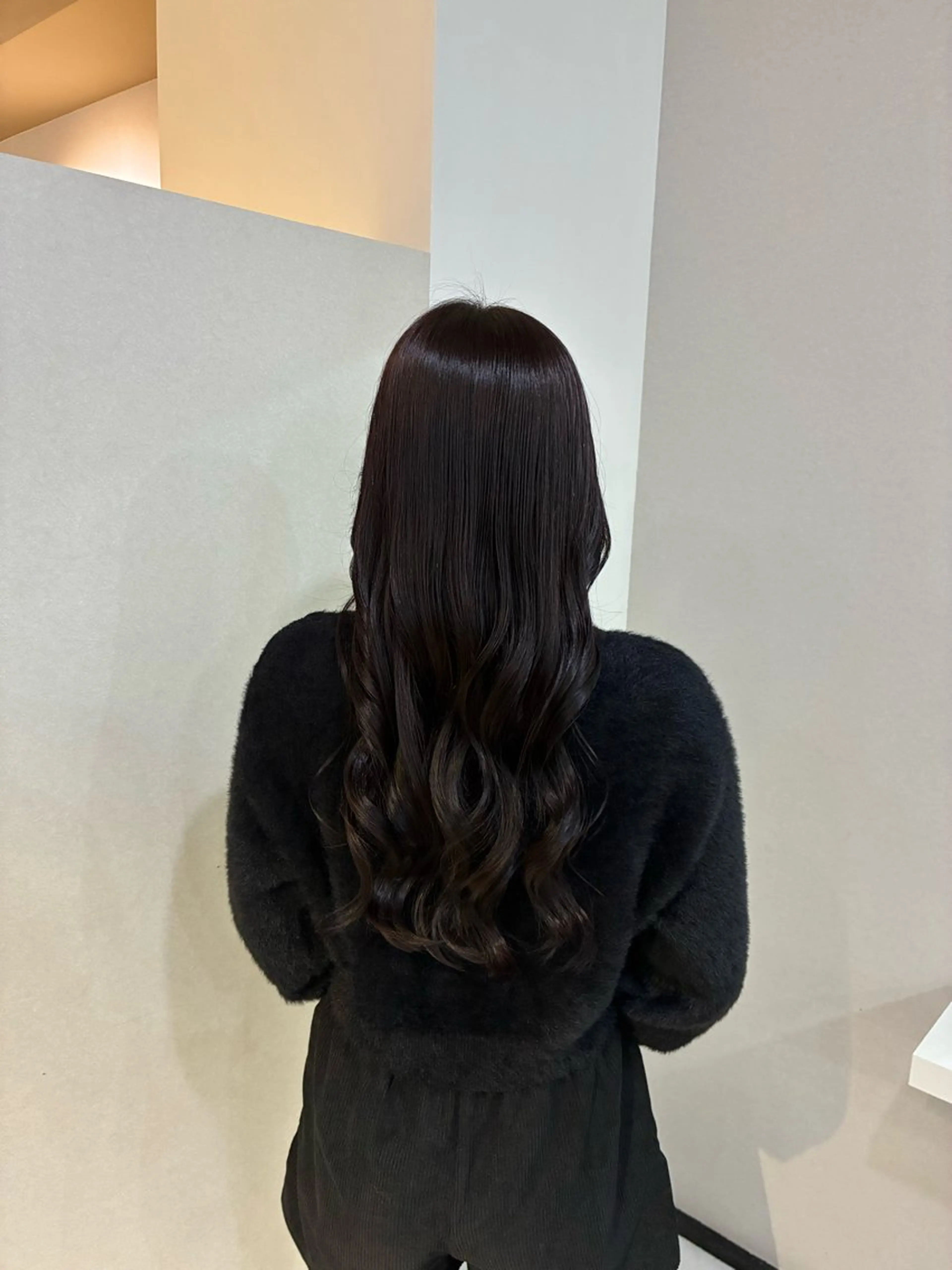 ロング カラー ブラウンカラー チョコレートブラウン ハナダ メイのヘアスタイル