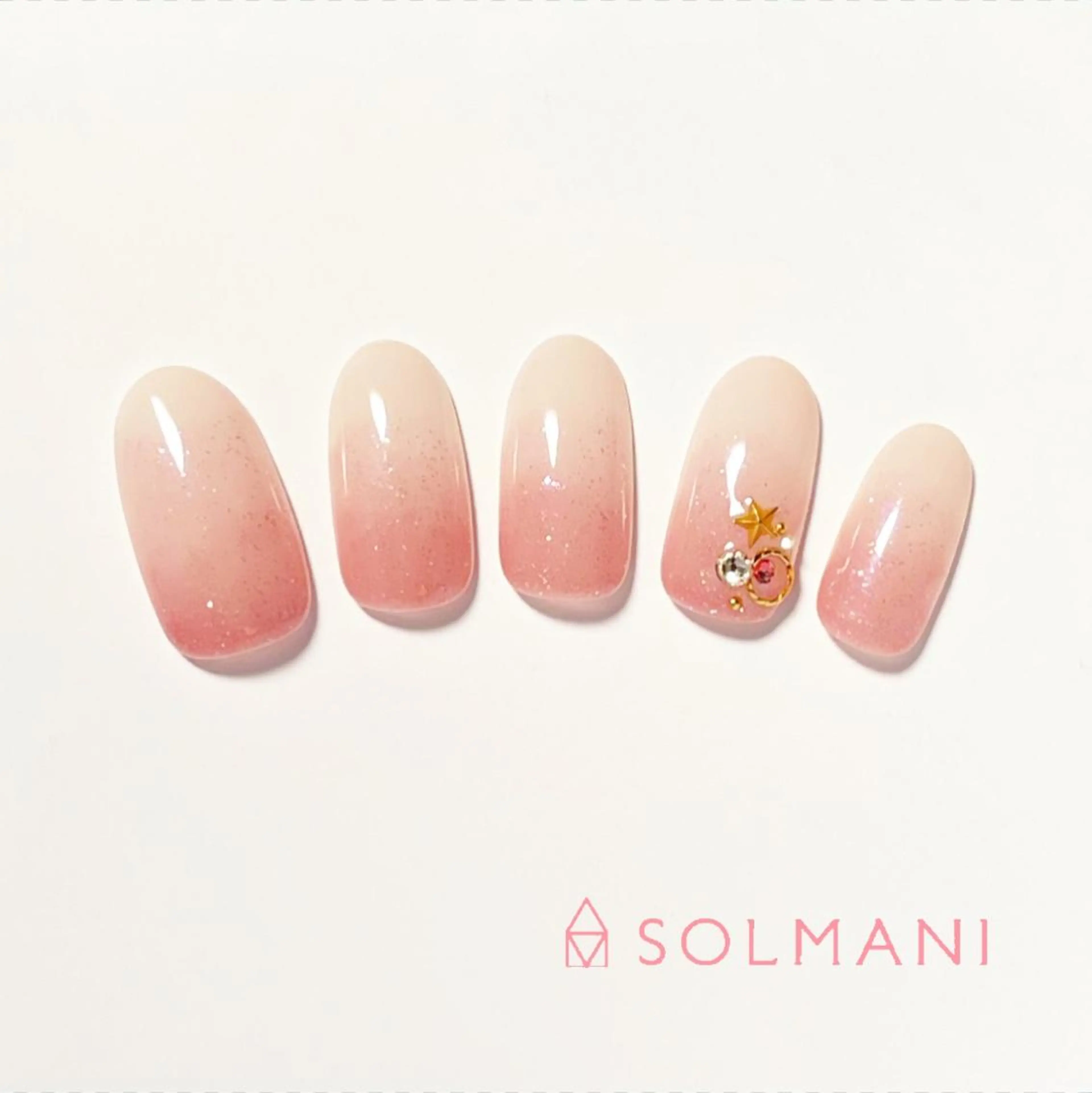 ネイル ピンク SOLMANI 予約担当のネイルデザイン