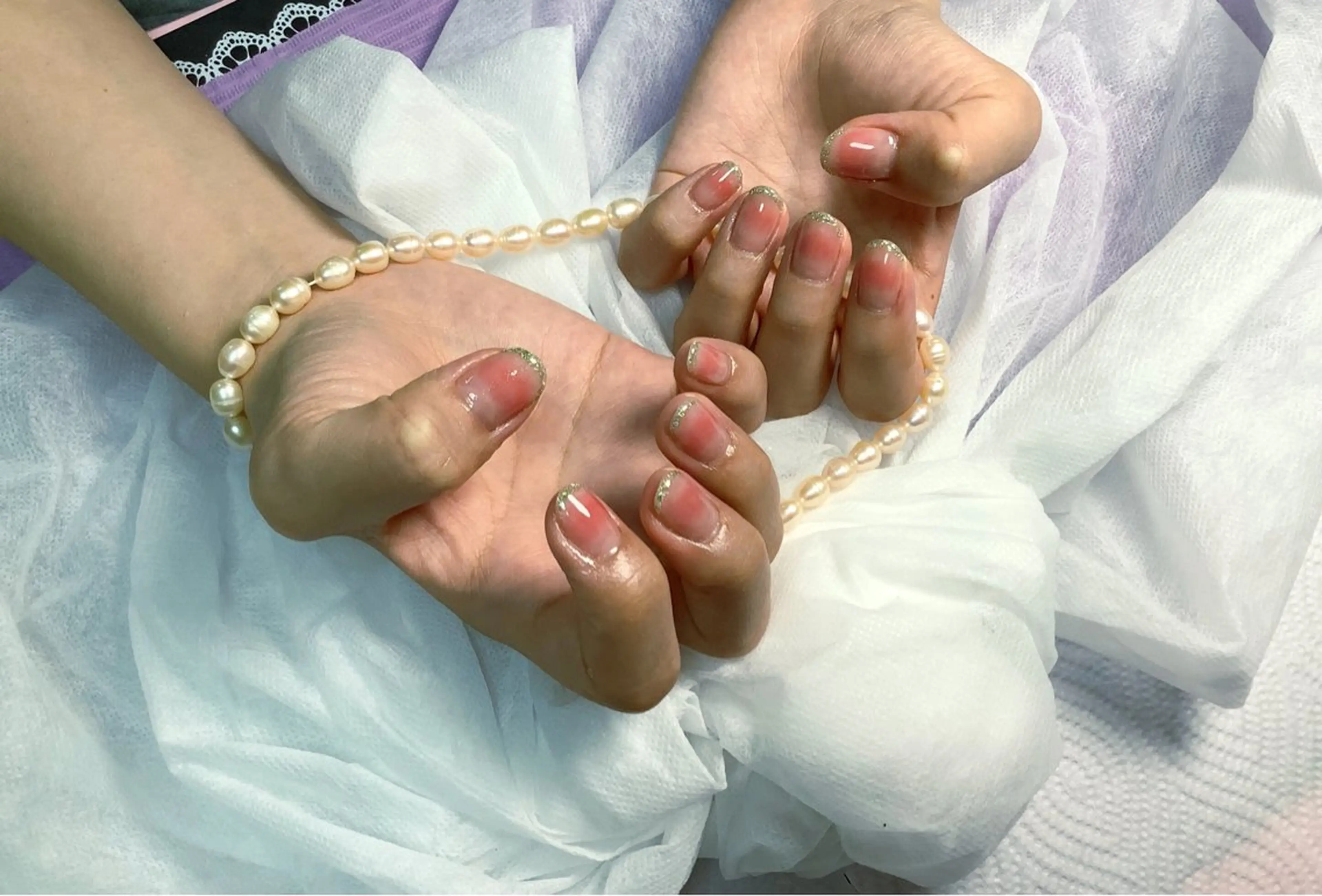 ネイル pink ladyサロン所属・べ にのネイルデザイン