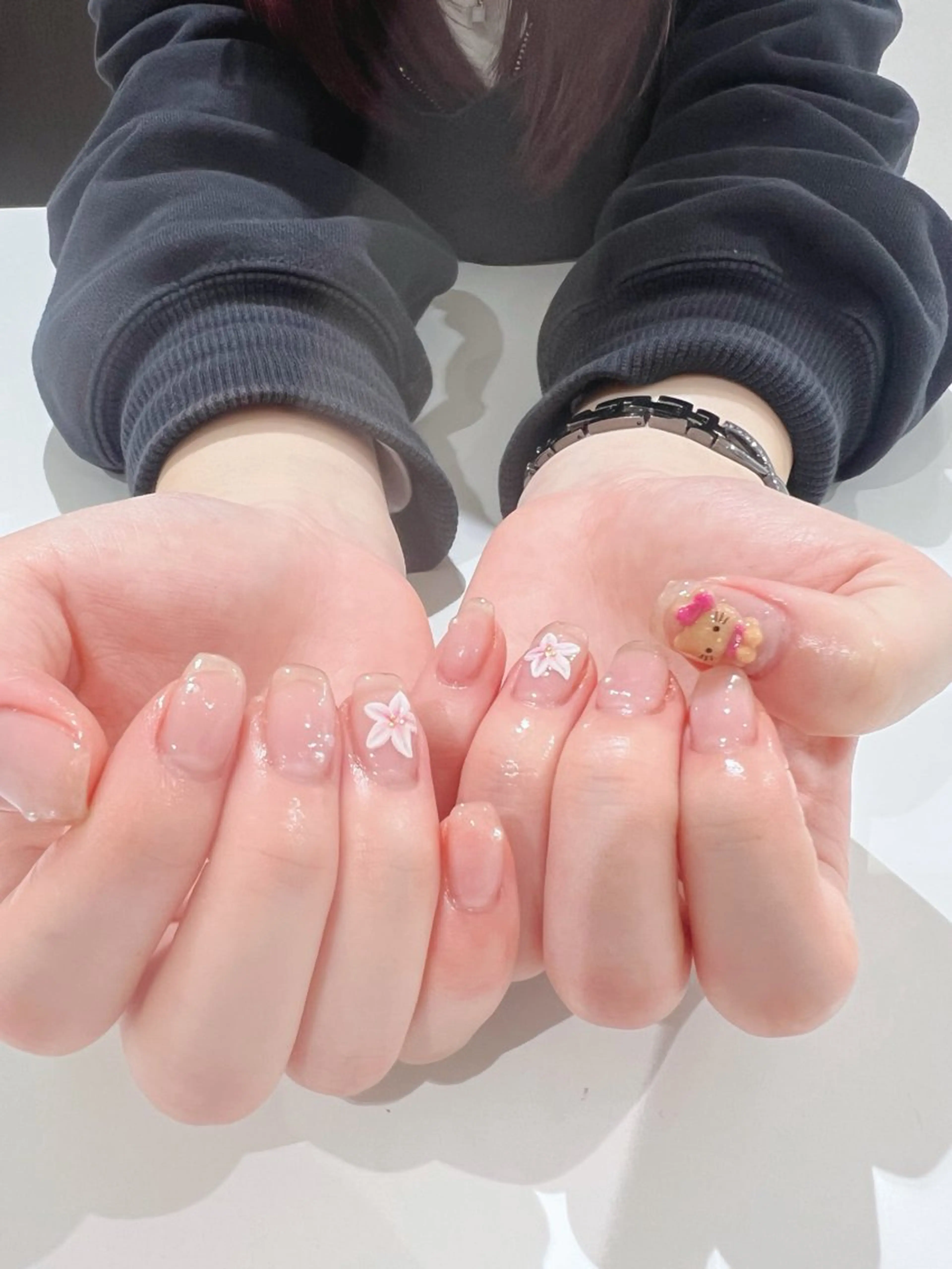 ネイル 🎀12/15ご予約 ◎ 本田 知美🎀のネイルデザイン
