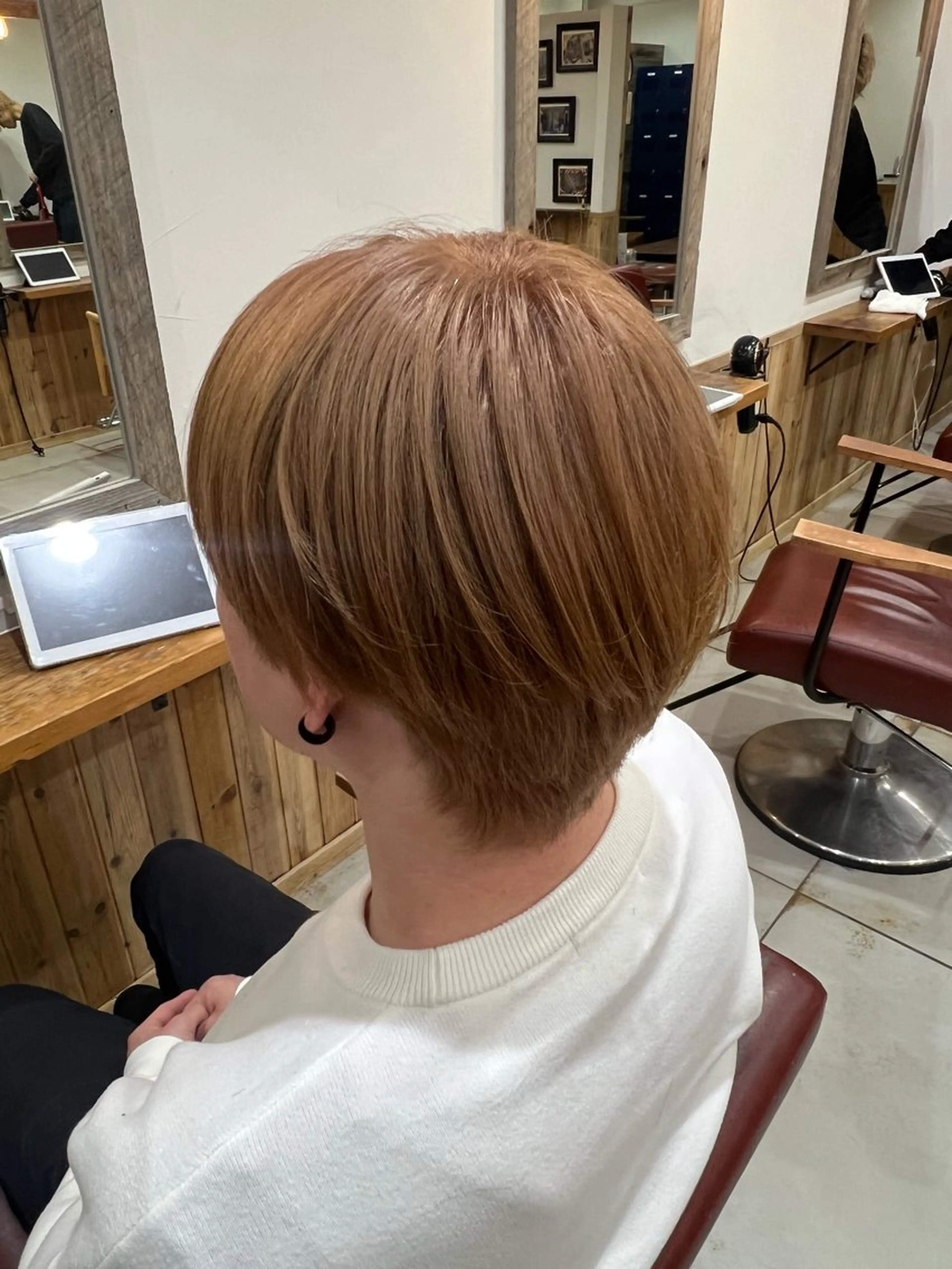 ショート ヘアカラー トリートメント 🌈ダブルカラー🌈 💚みやのしんじ💚のヘアスタイル