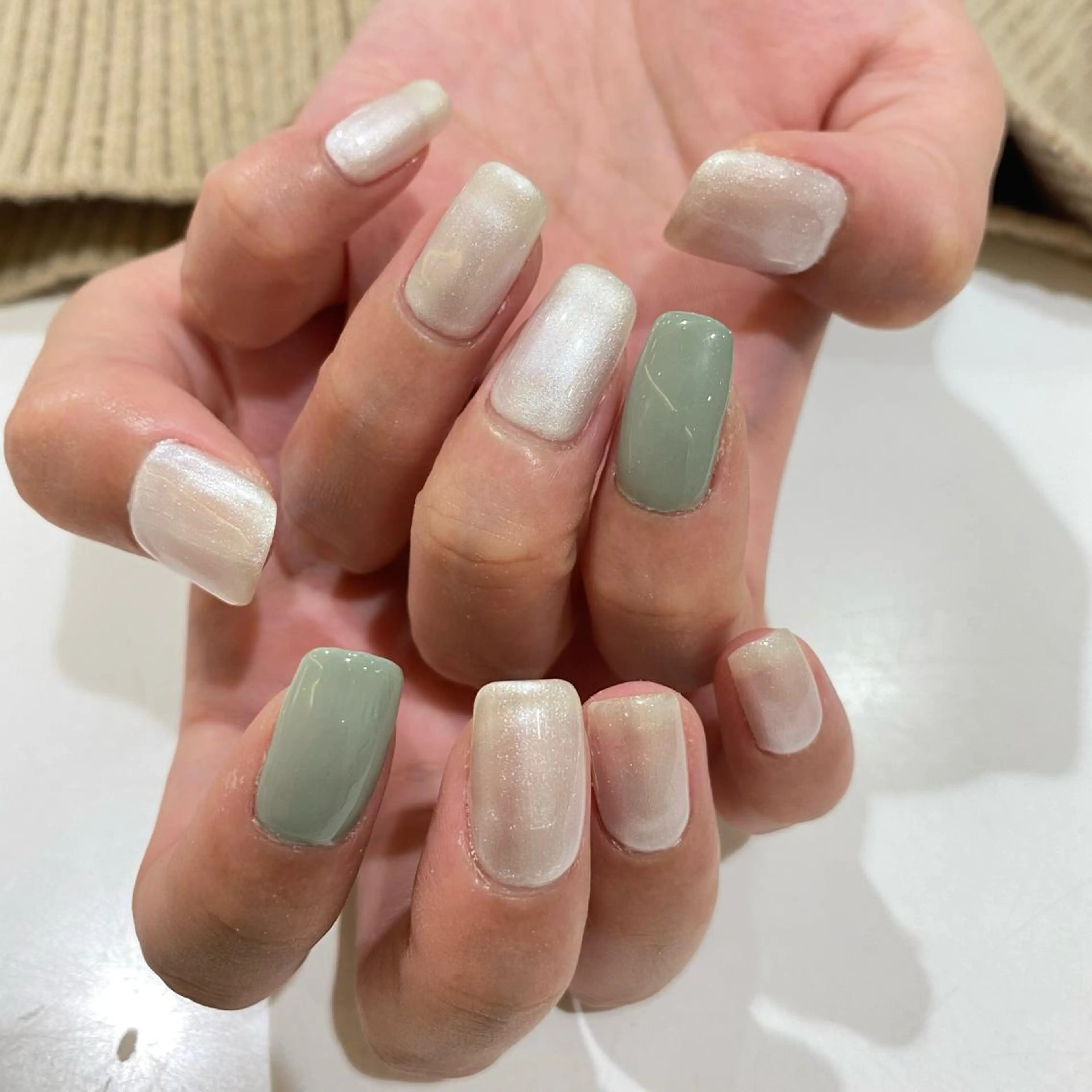 ネイル ハンドネイル 🥀たなか れね🍋のネイルデザイン