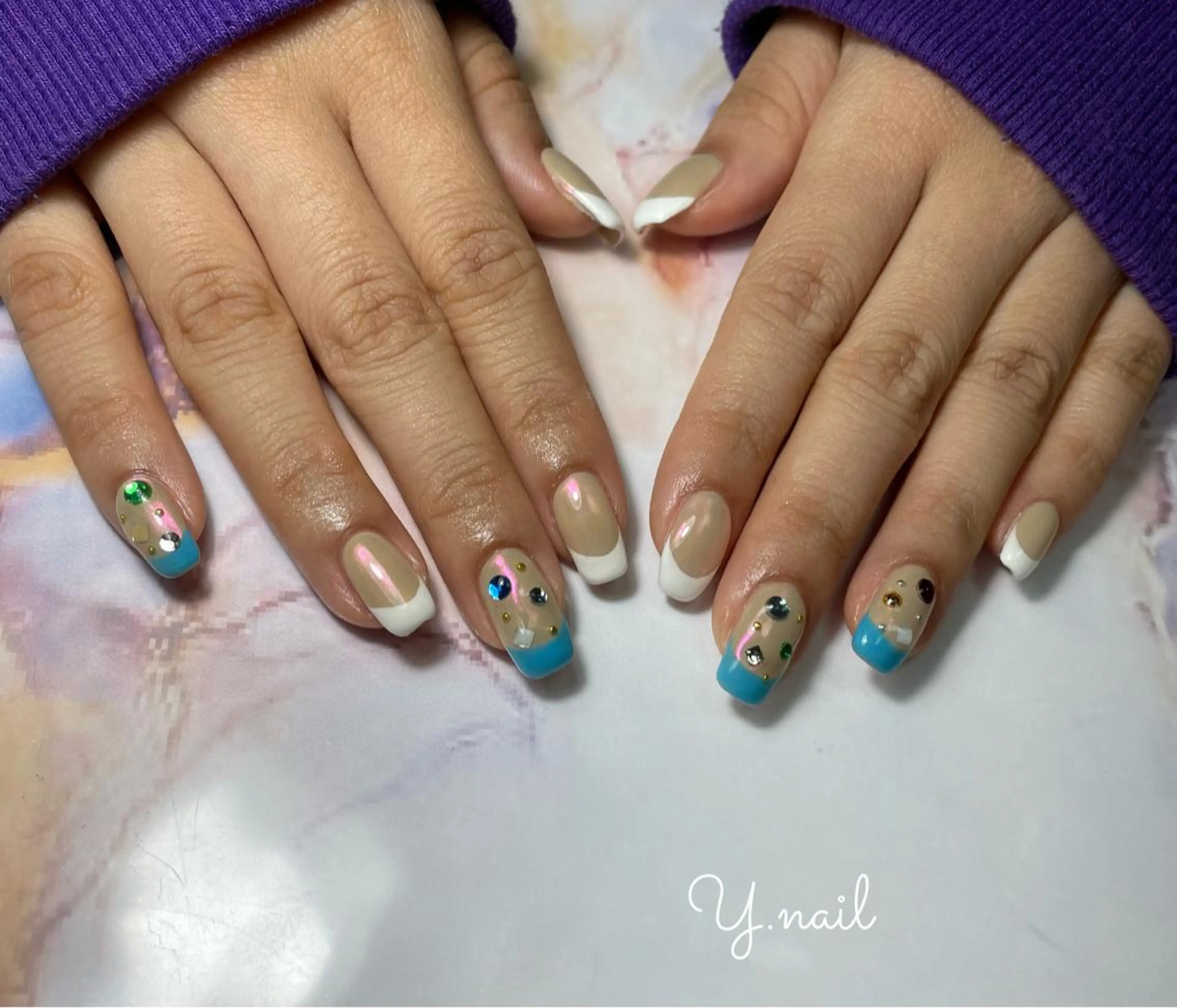 ネイル Feliz所属・Feliz 楽しいネイルサロンのネイルデザイン