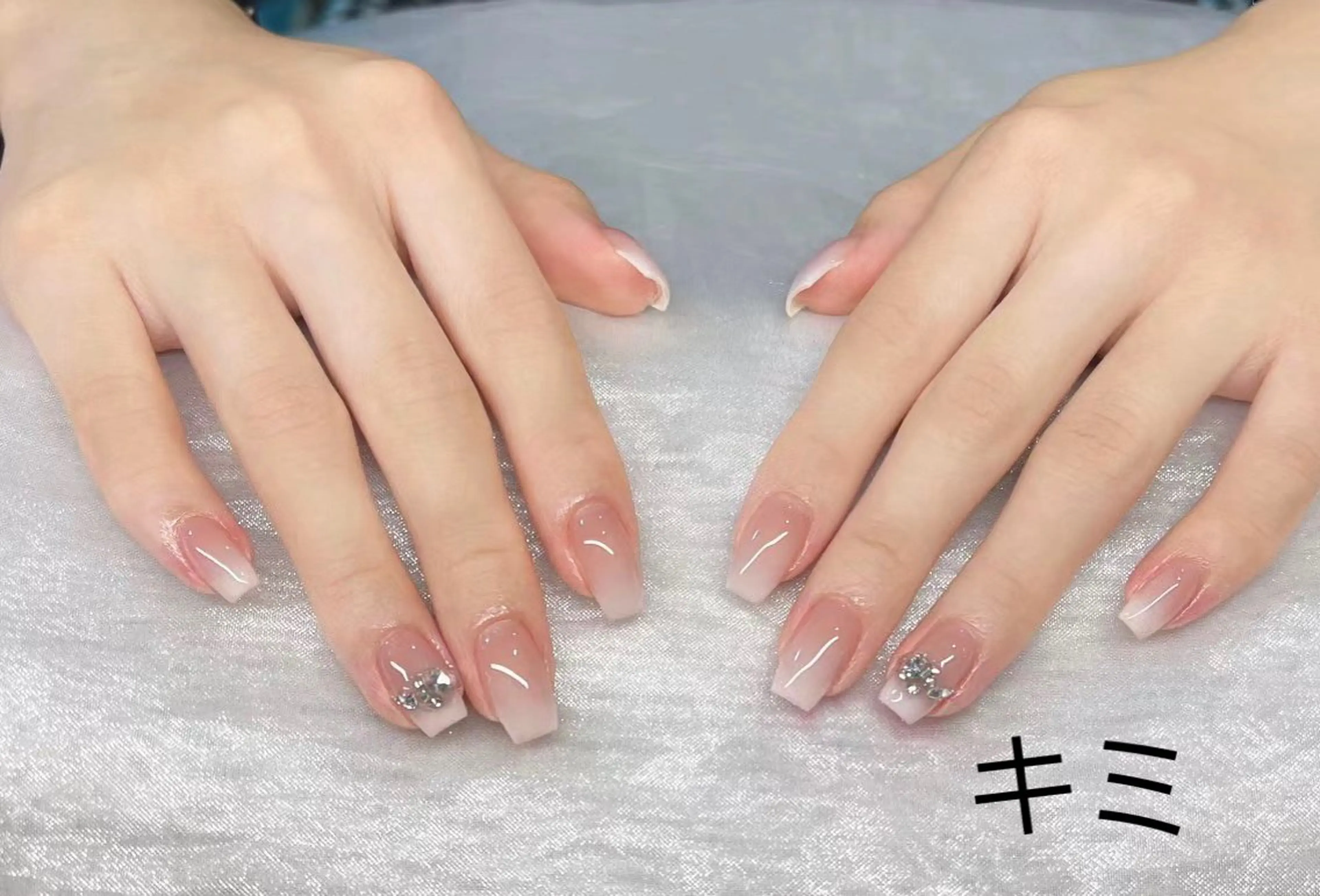 ネイル シーシー ネイルのネイルデザイン