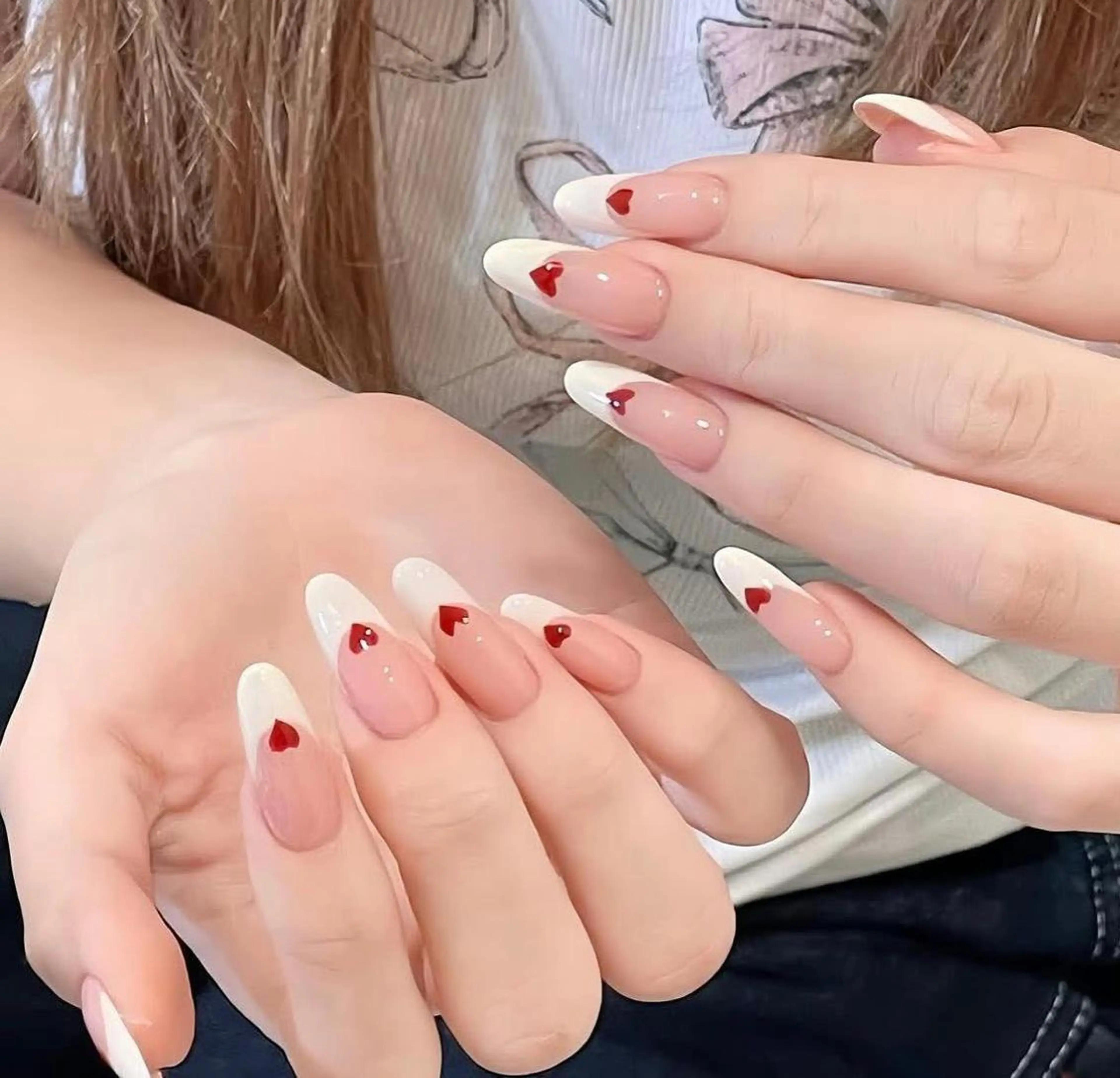 ロング 韓国風ヘア ハンドネイル nami ナミのネイルデザイン