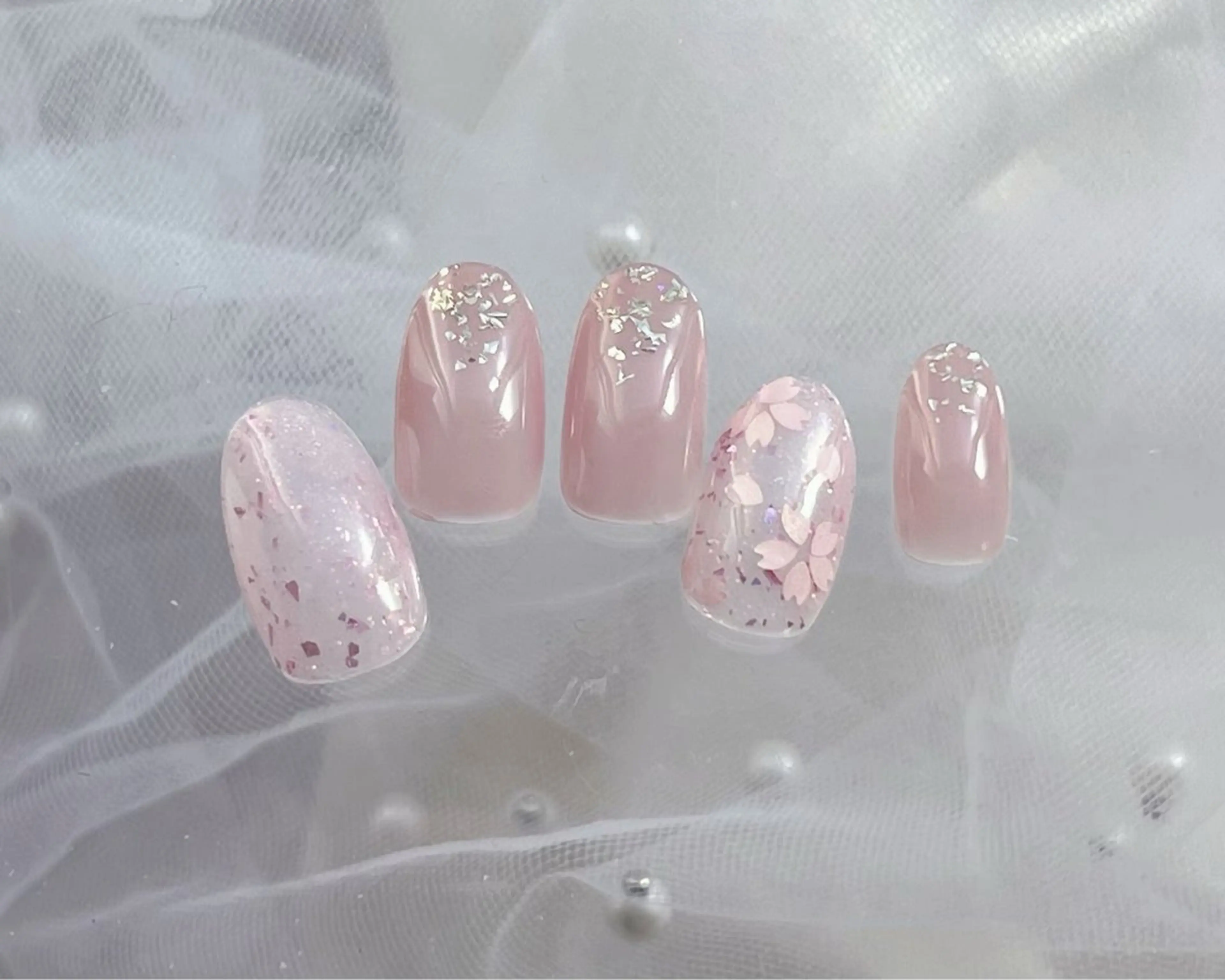 ネイル ハンドネイル アイ.ネイリスト りこの眉毛・アイブロウイメージ