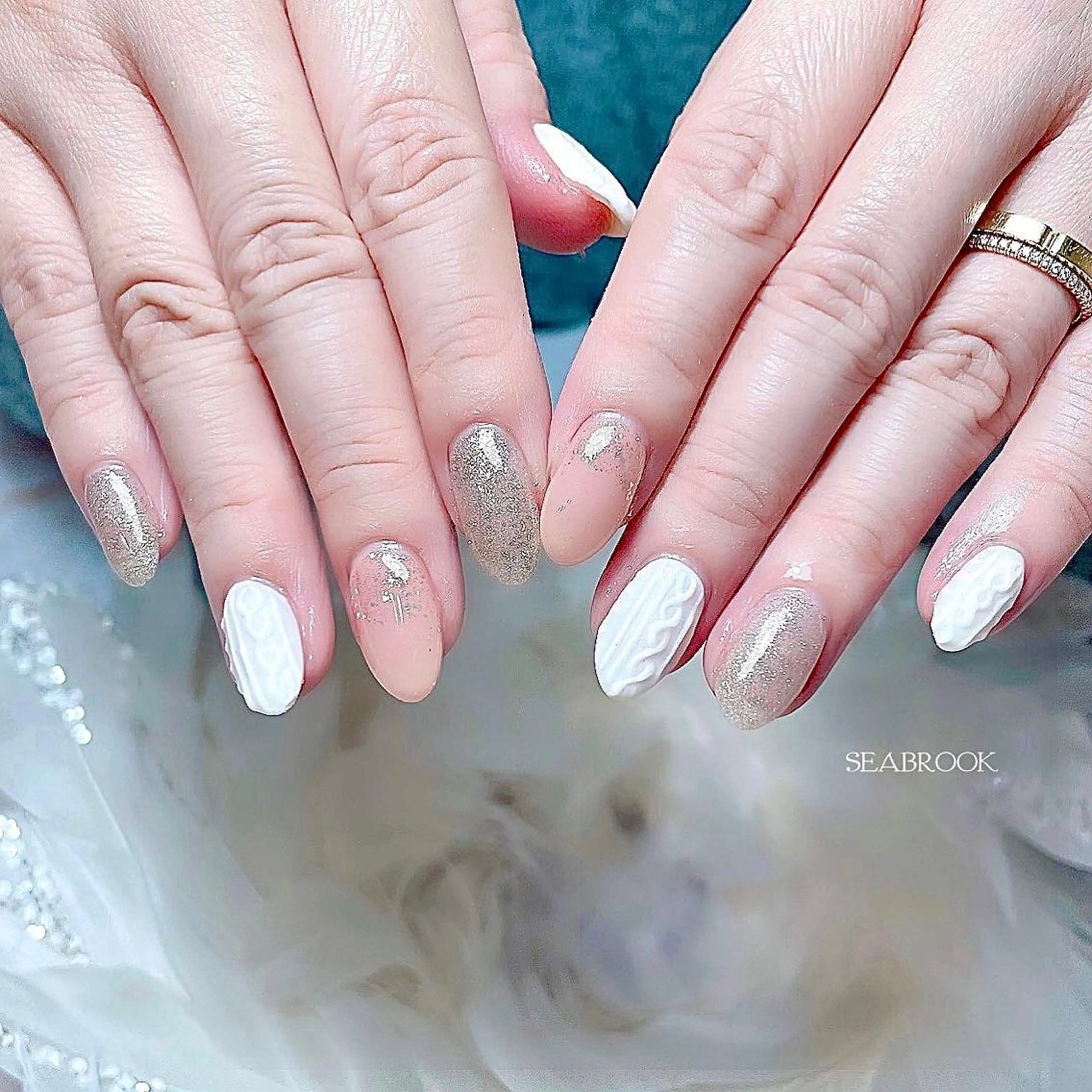 ネイル ハンドネイル 鈴木 奈穂子のネイルデザイン