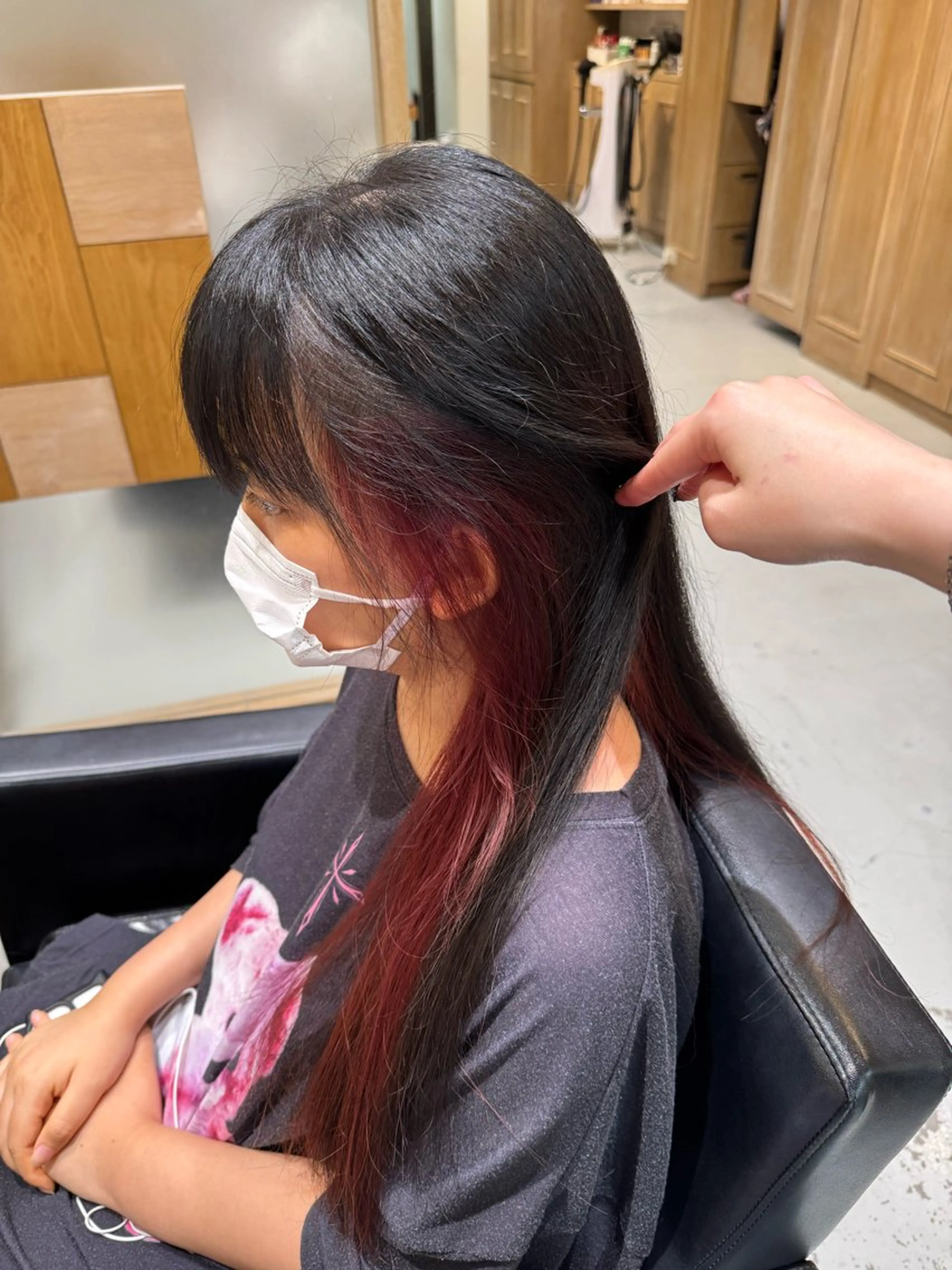 ロング カラー カット ヘアカラー トリートメント 透明感カラー/顔周り カット/レイヤーにかのヘアスタイル