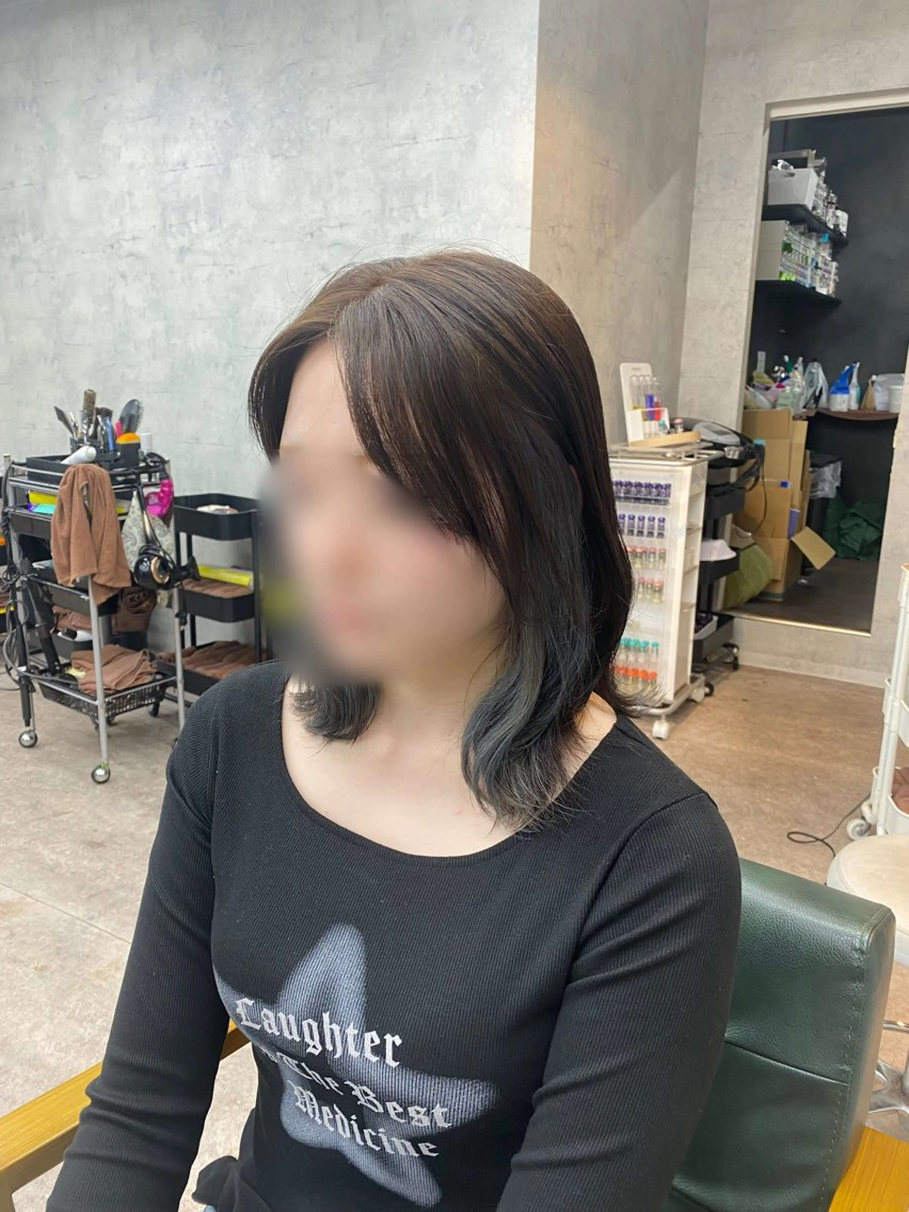 ミディアム カラー limitみづき🌙 ブリーチカラーのヘアスタイル