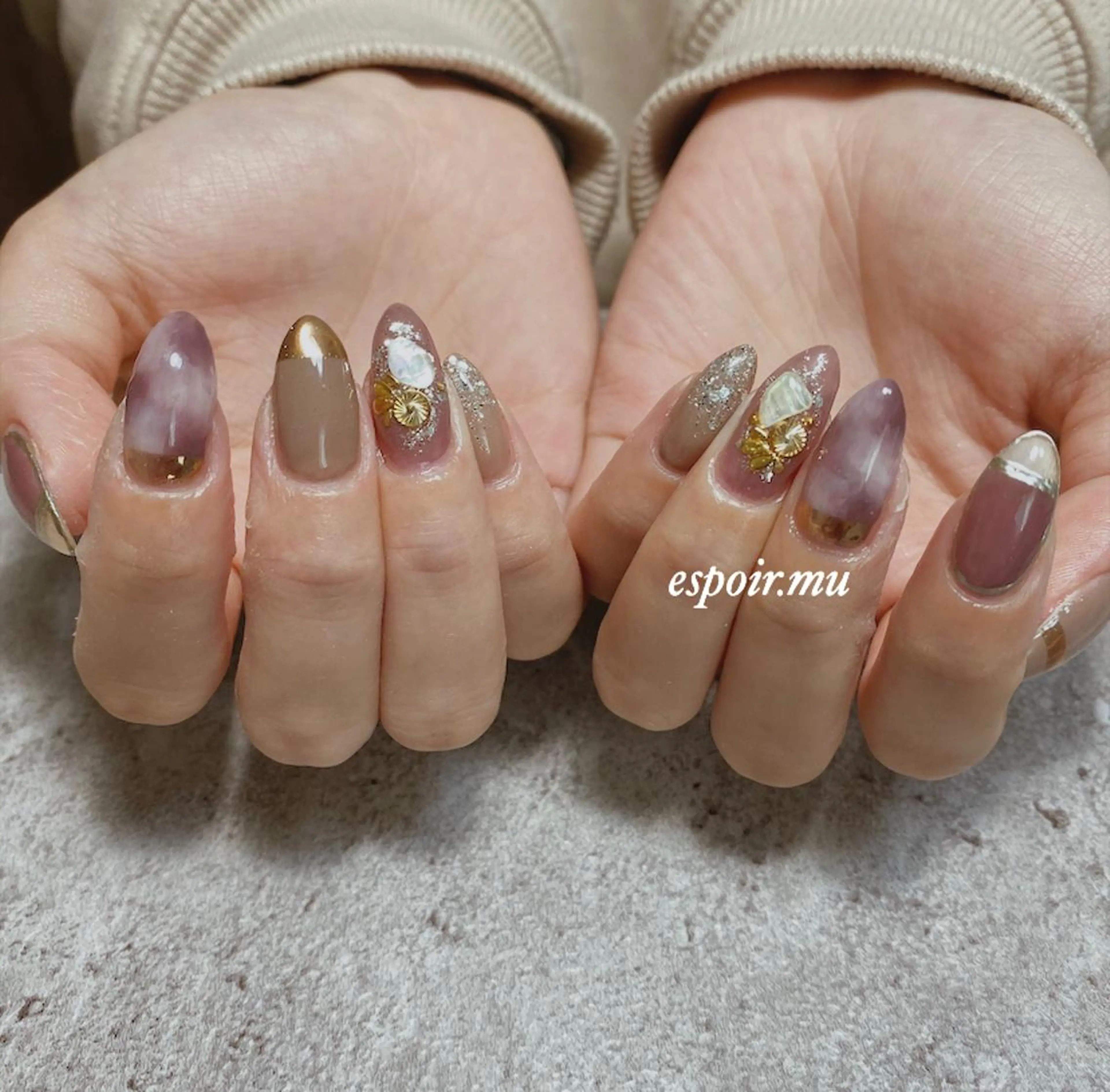 ロング ネイル espoir. muのネイルデザイン