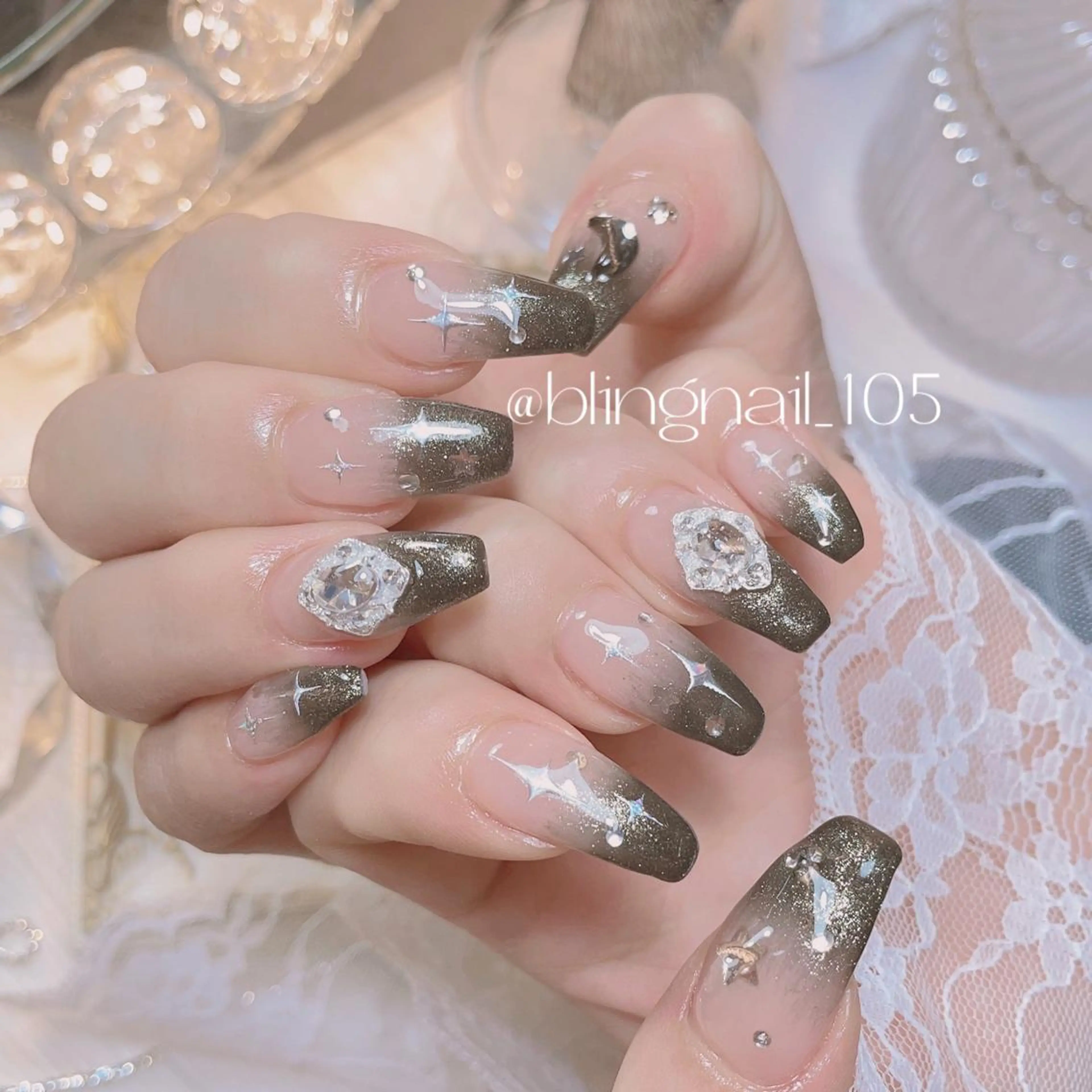 ネイル 23時まで❤︎韓国、 ワンホンネイルのネイルデザイン