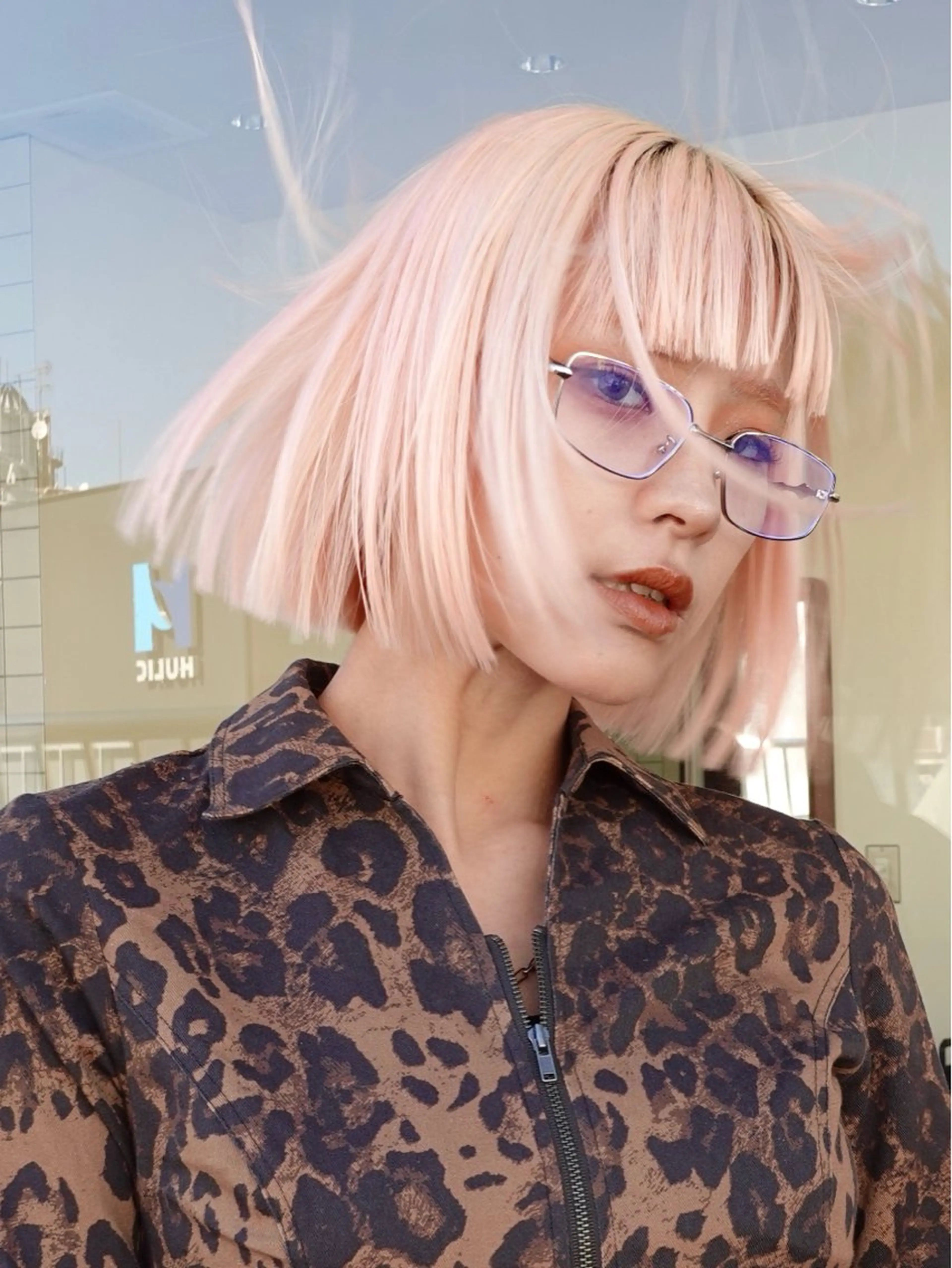 似合わせデザインカット➕トリプルカラー(ケアブリーチ2回使用)➕2stepトリートメント　施設サービス料別途5%の写真