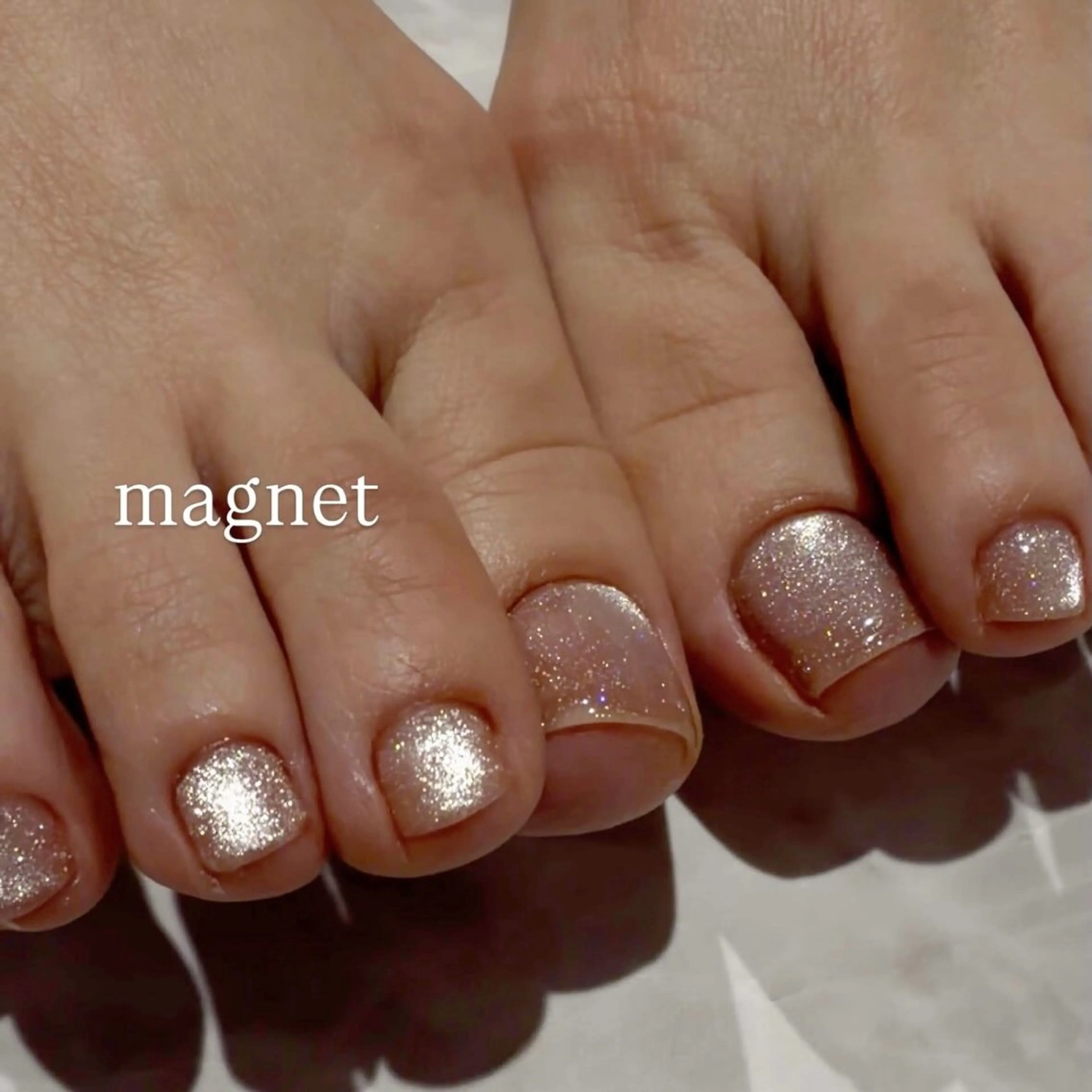 ˗ˏˋ ミニモ限定ˎˊ˗　フット🦶🏻マグネット🧲フラッシュネイル📸30色以上ご用意しております♡の写真