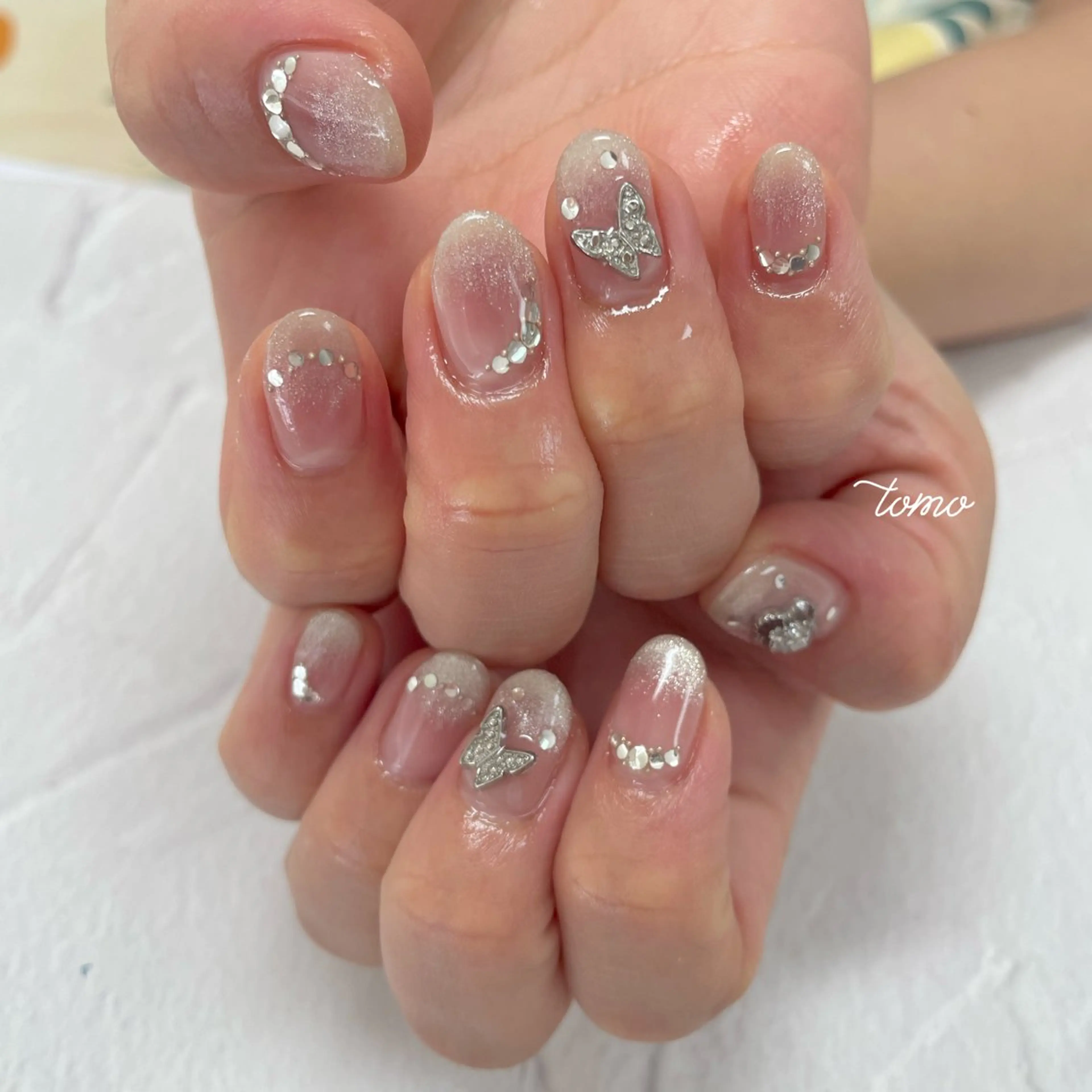 ネイル マグネットネイル ハンドネイル nailist TOMOのネイルデザイン