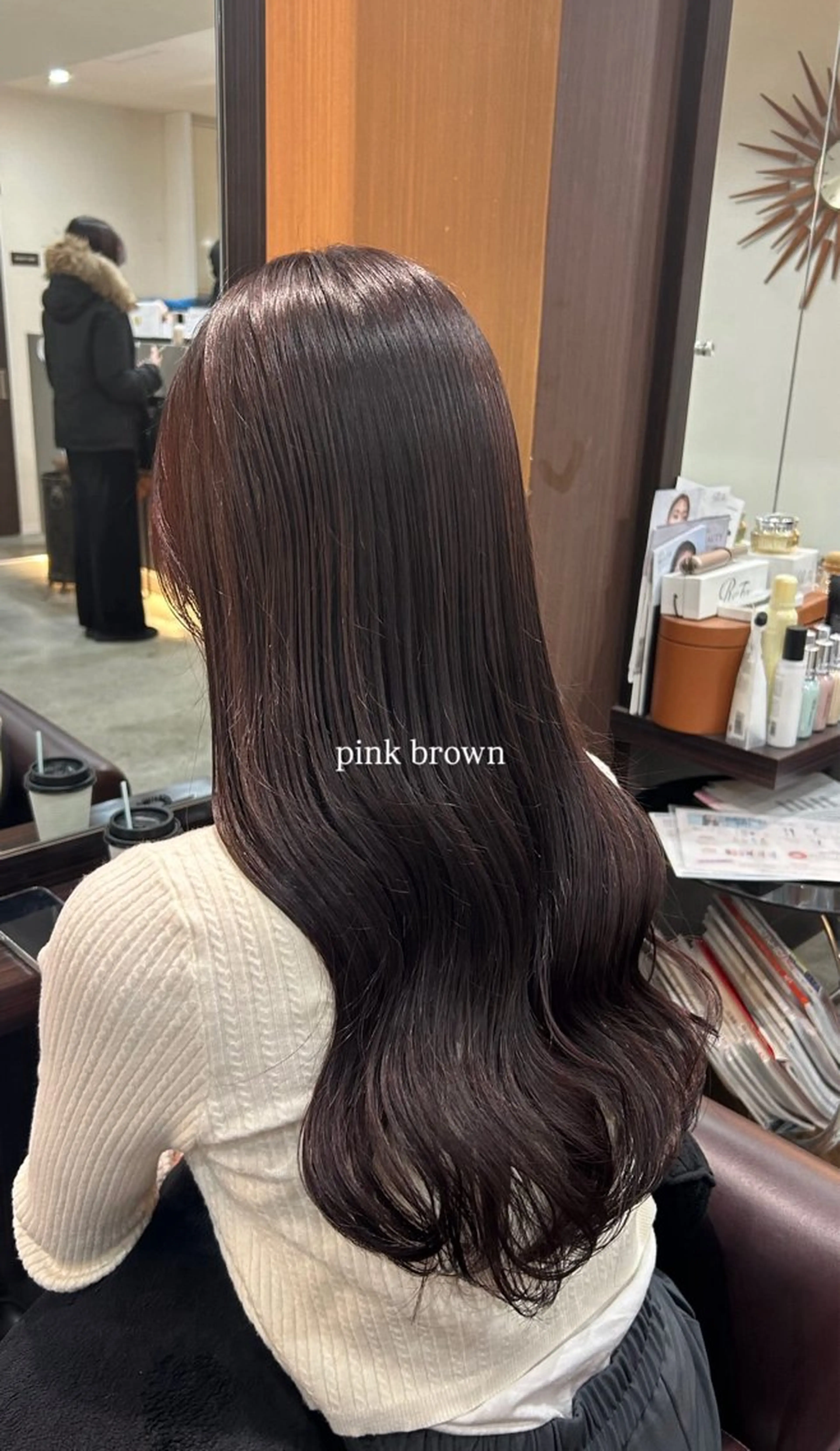 ロング カラー ブラウンカラー ピンクカラー ピンクブラウン ヘアカラー 坂本奈都美 🎀のヘアスタイル