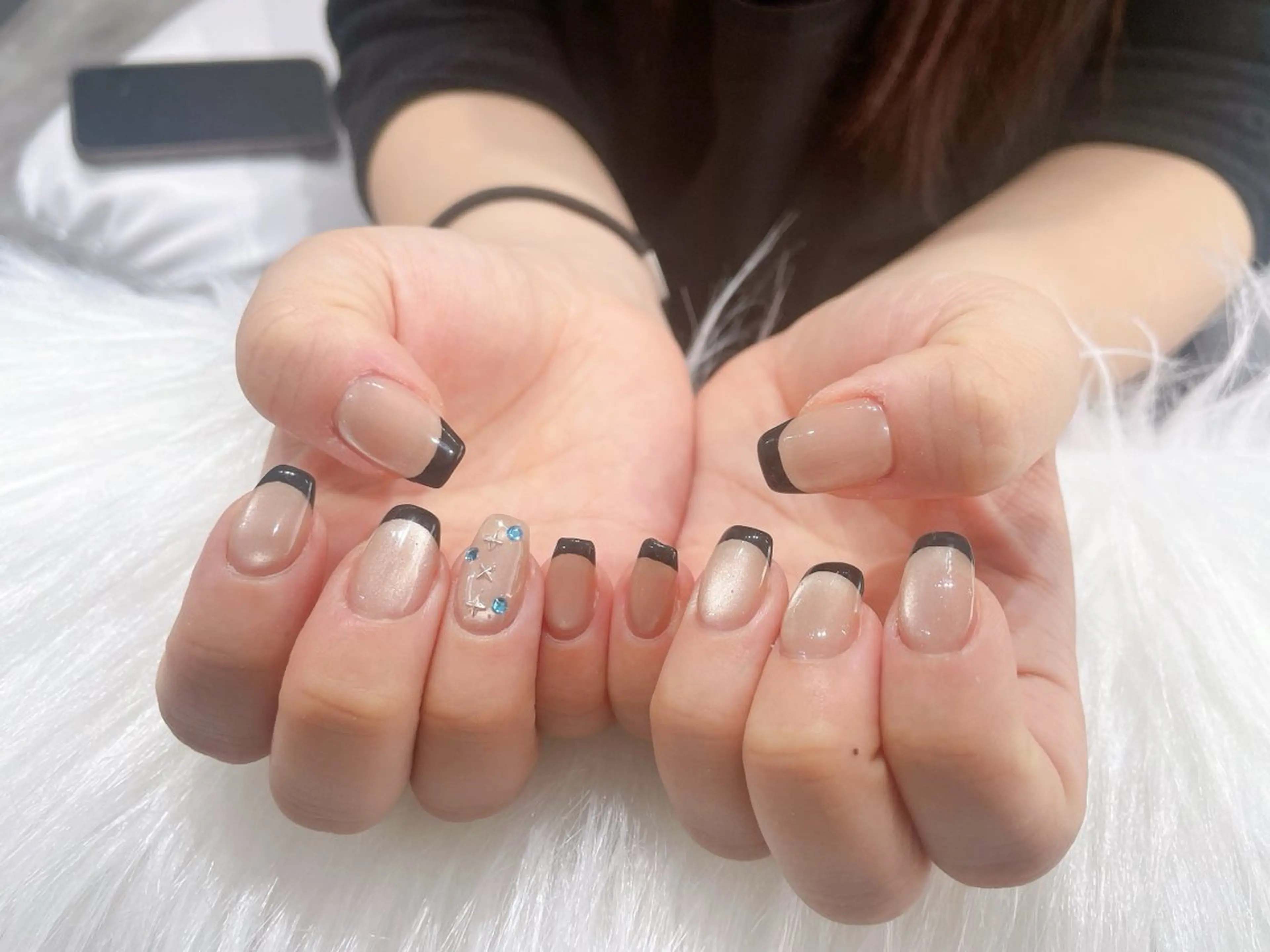 ネイル 持ち込み リスブラン AYUMI 🍎のネイルデザイン