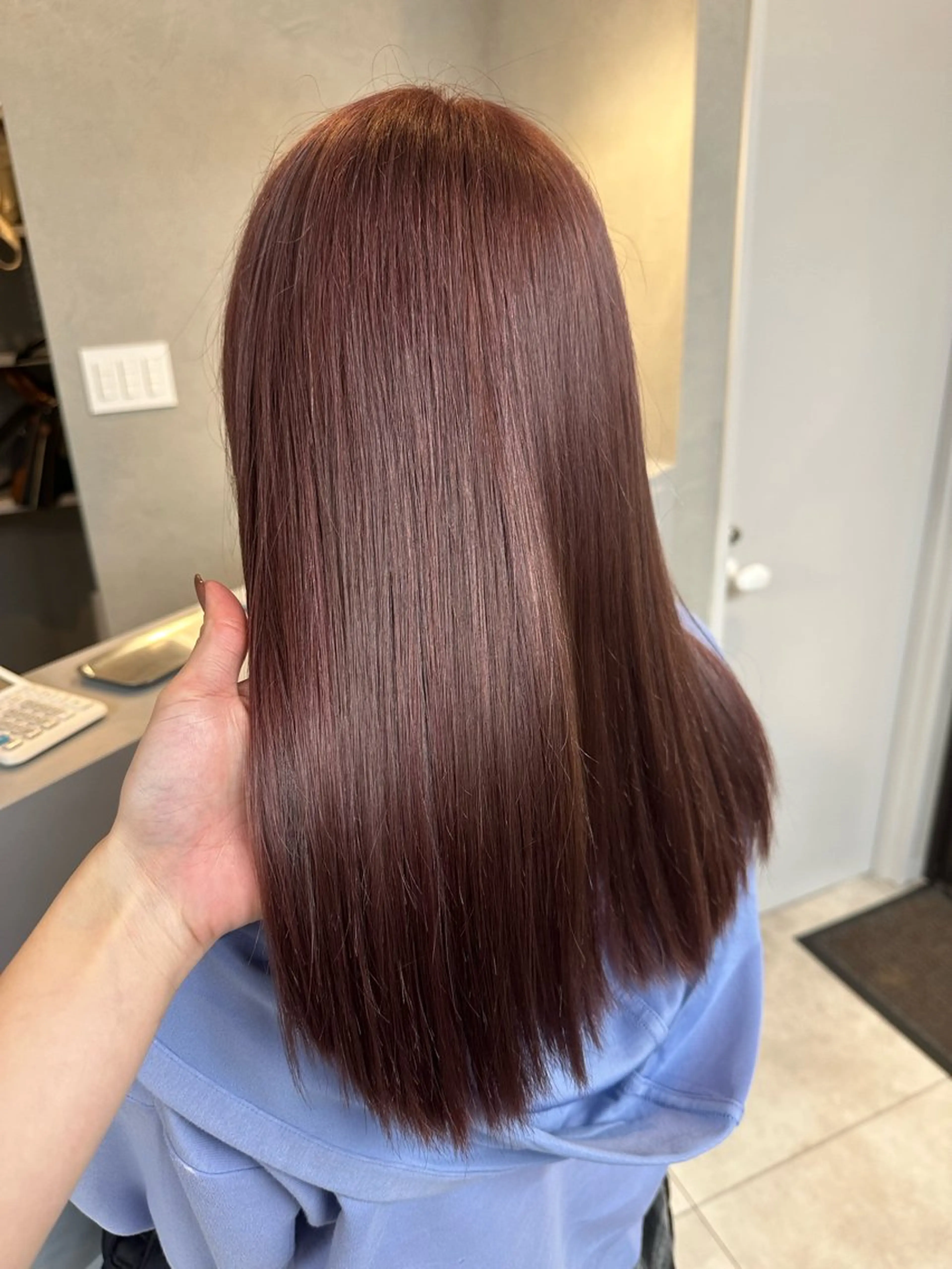 セミロング ピンクブラウン ヘアカラー トリートメント りおん レイヤー/ベージュのヘアスタイル