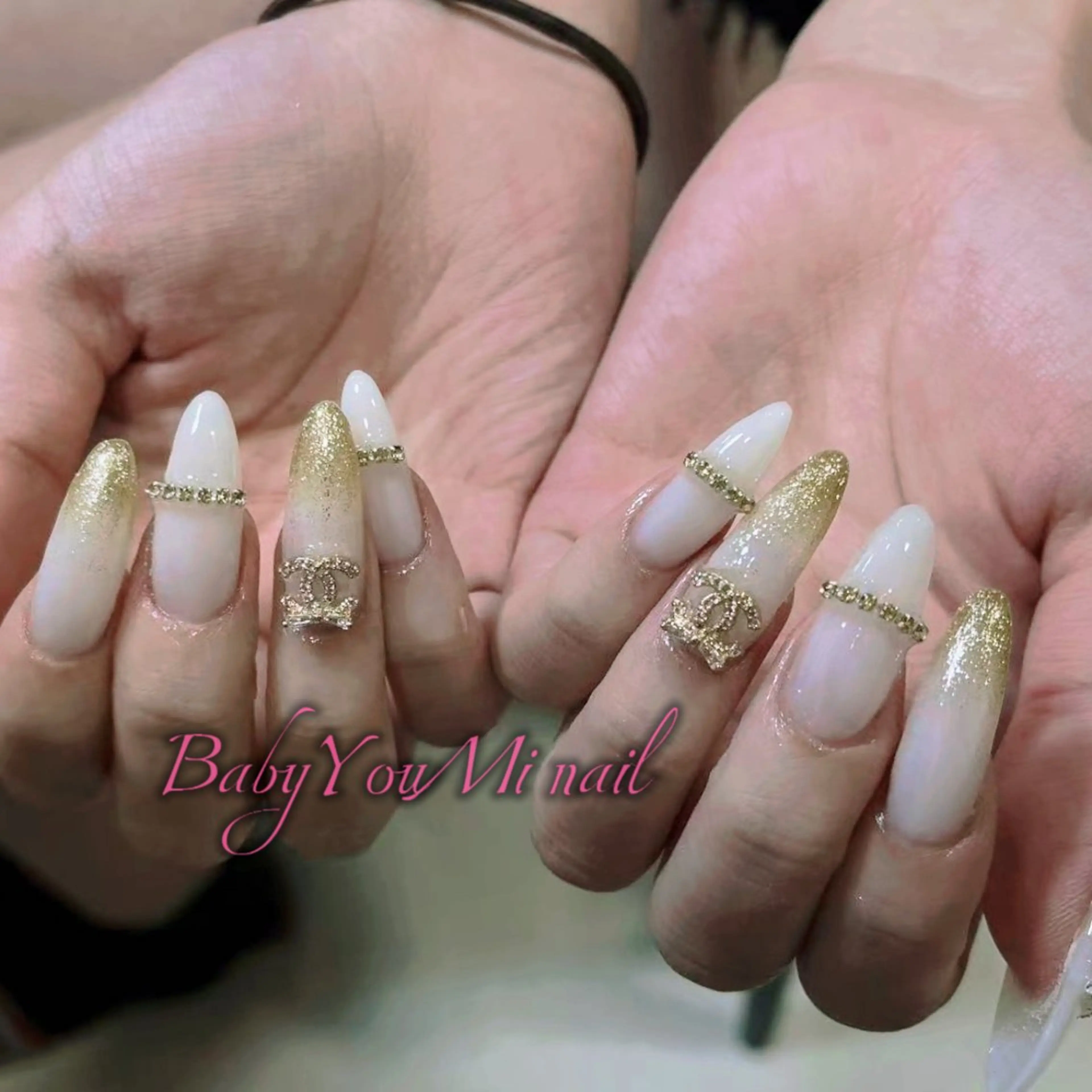 ネイル オーロラネイル フラワーネイル フットネイル フレンチネイル ジェルネイル ハンドネイル BabyYouMi ねねのネイルデザイン