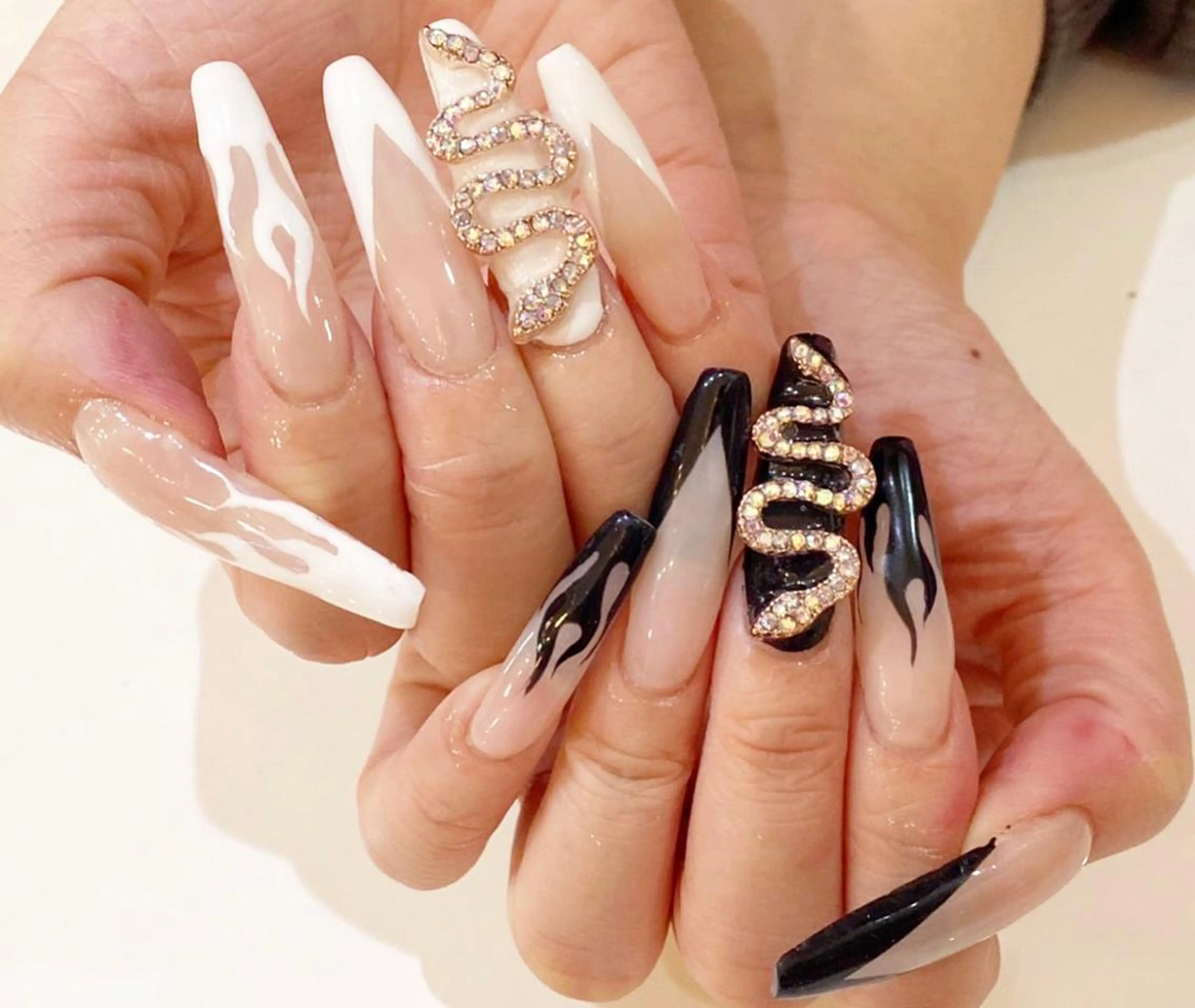 ネイル スカルプネイル NAILSGOGO shibuyaのネイルデザイン