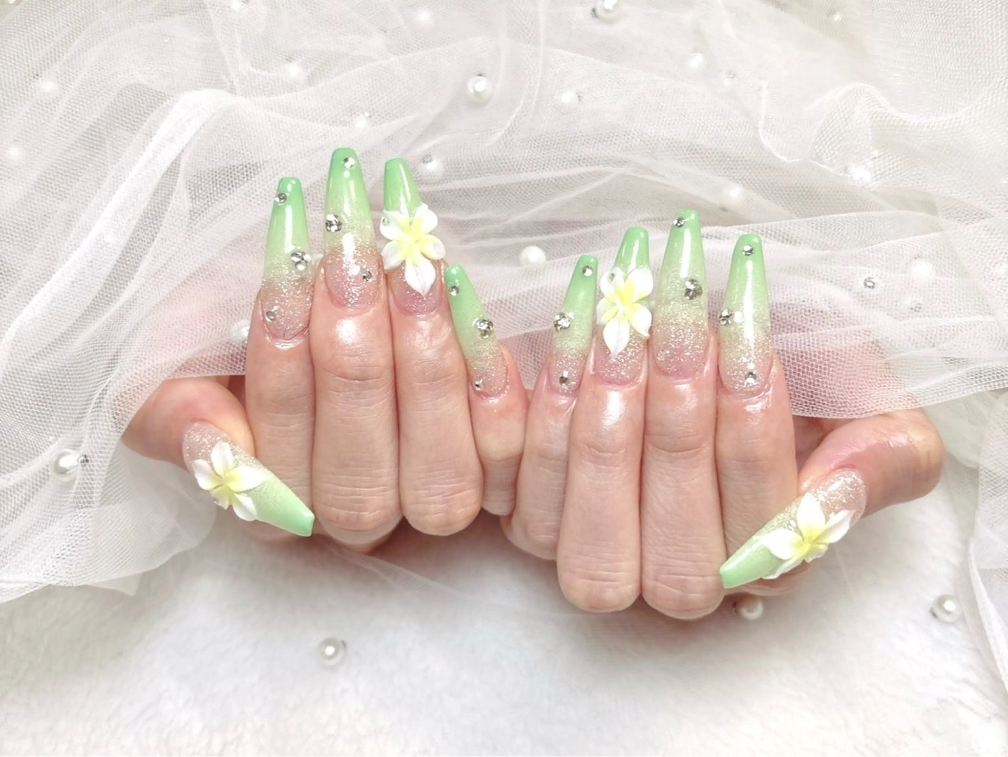 ネイル ハンドネイル ハンドケア R1🎀Nail💕 池袋東口店のネイルデザイン