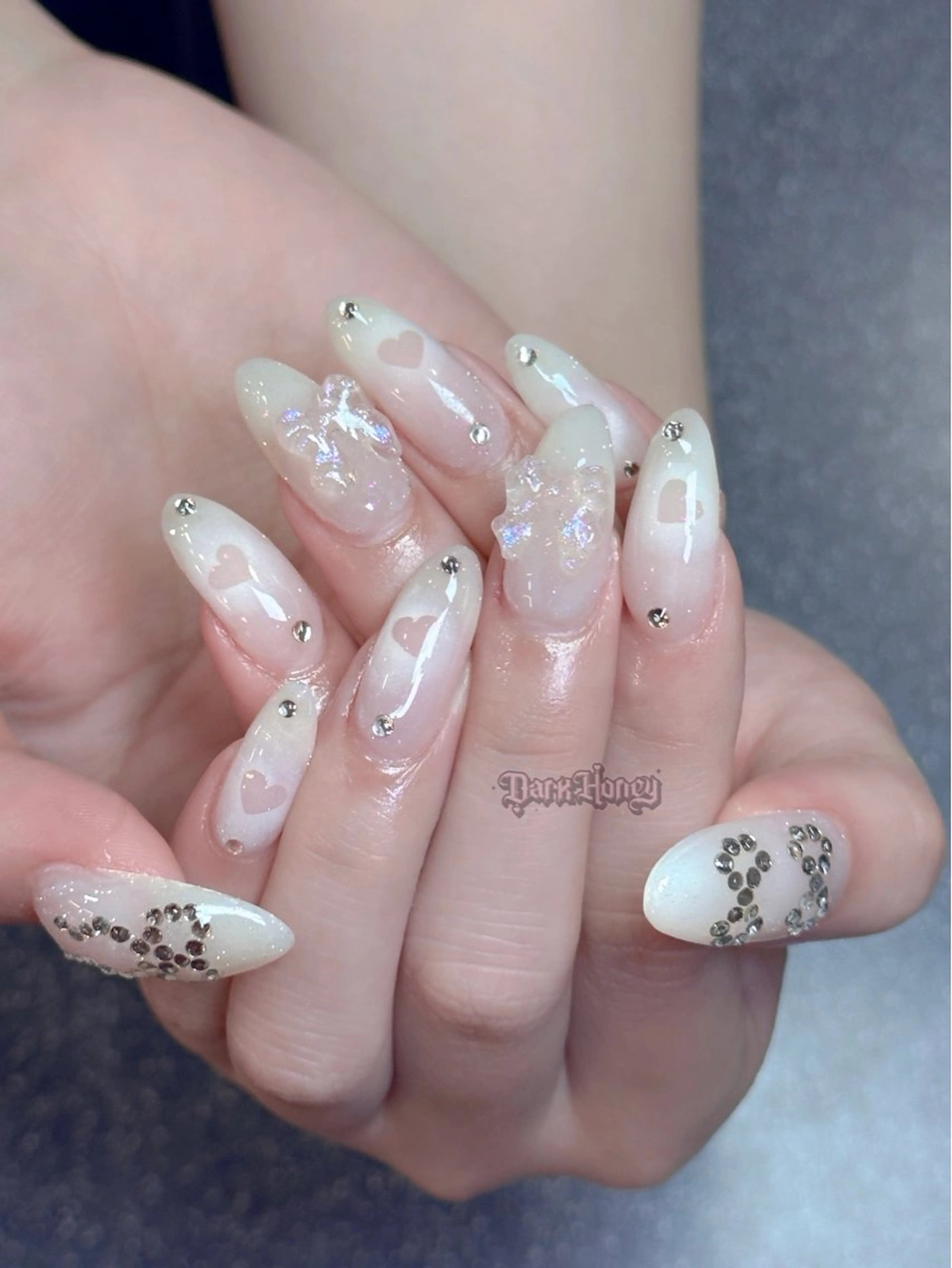 ネイル ハンドネイル ハンドケア DarkHoney 池袋店のネイルデザイン