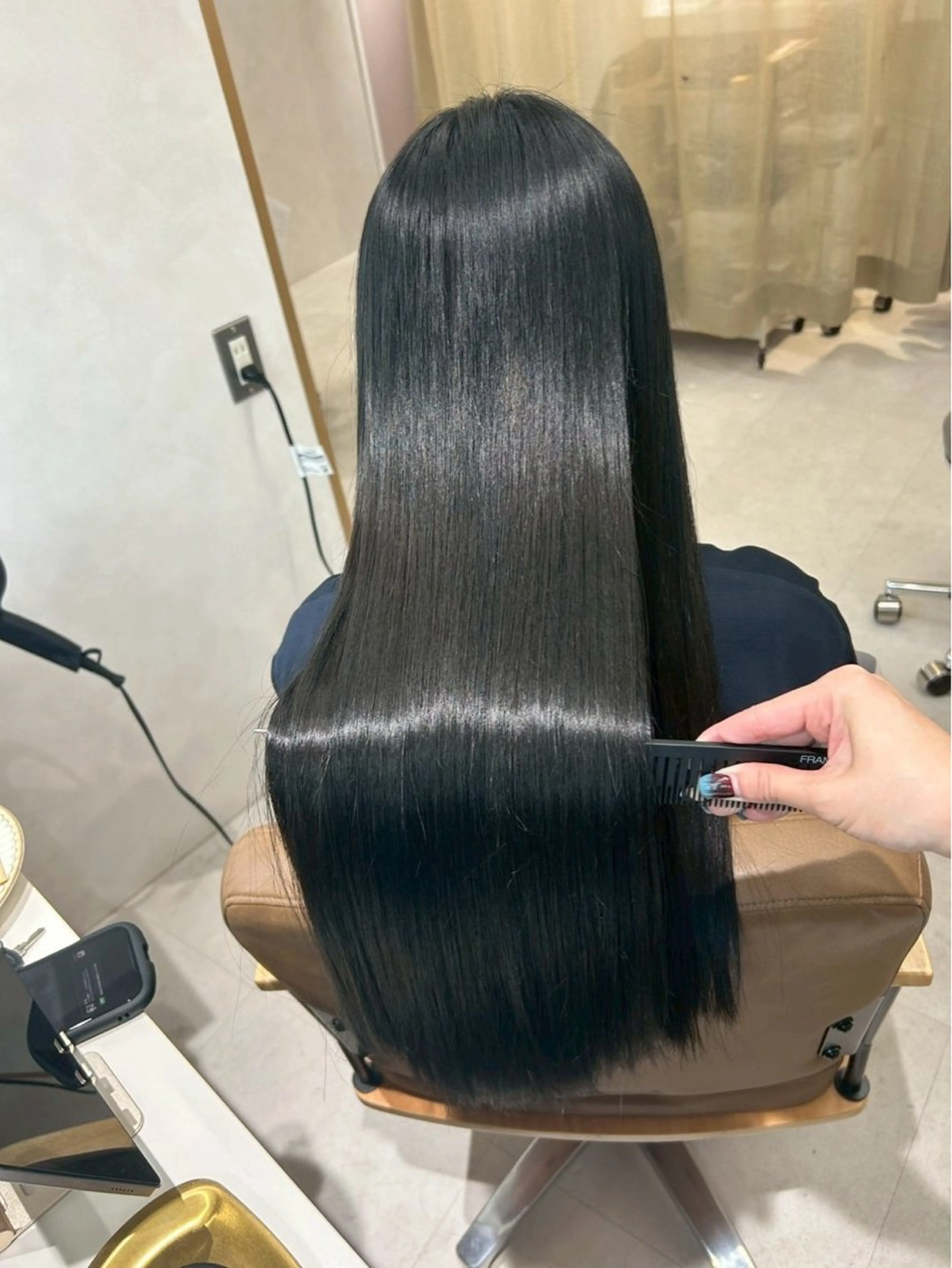 ロング SLASHスラッシュ 藤本らむねのヘアスタイル