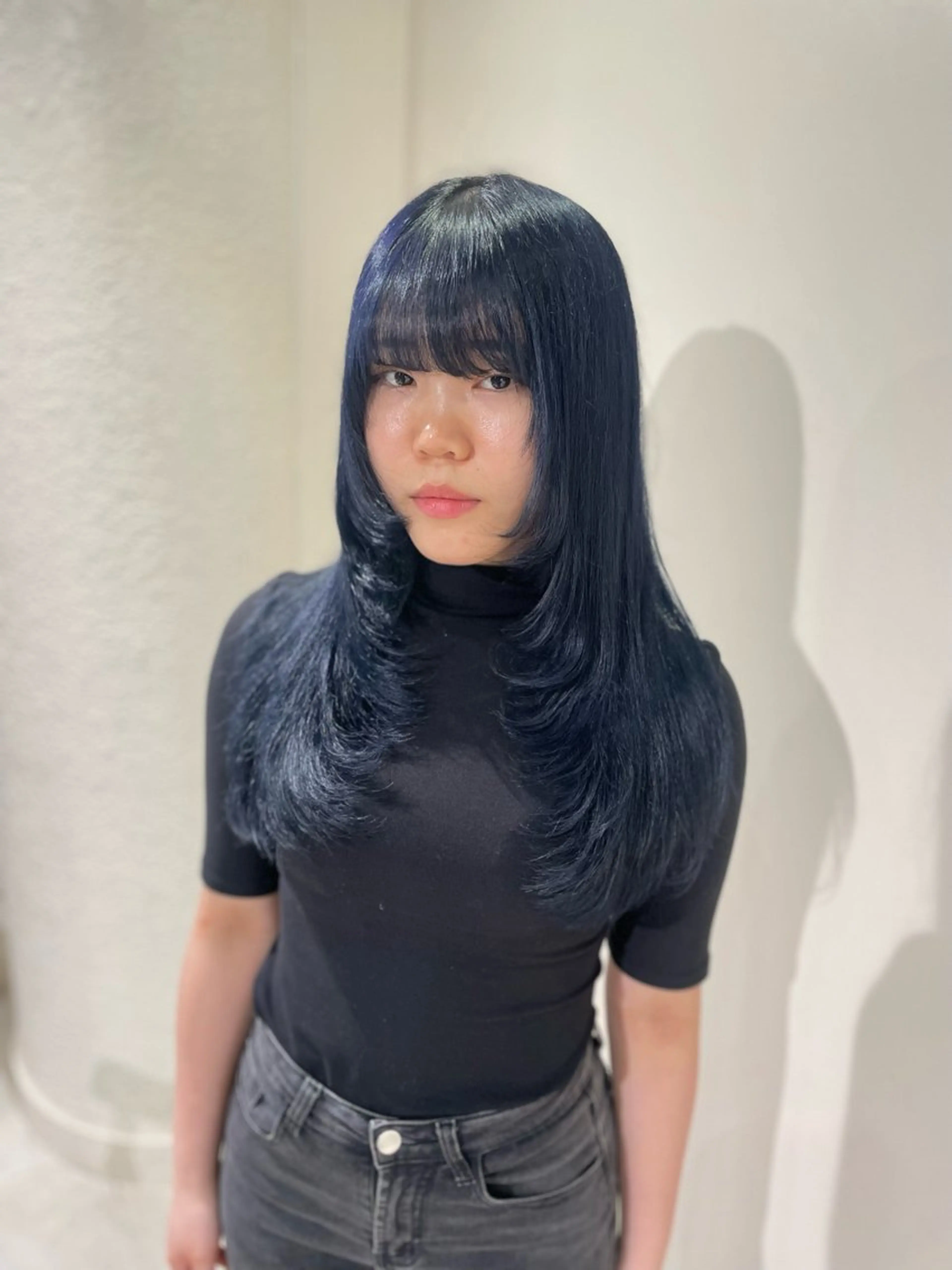 セミロング レイヤーカット カット ヘアカラー トリートメント ヘッドスパ 🦋美髪／エクステ 🦋アベイクミのヘアスタイル