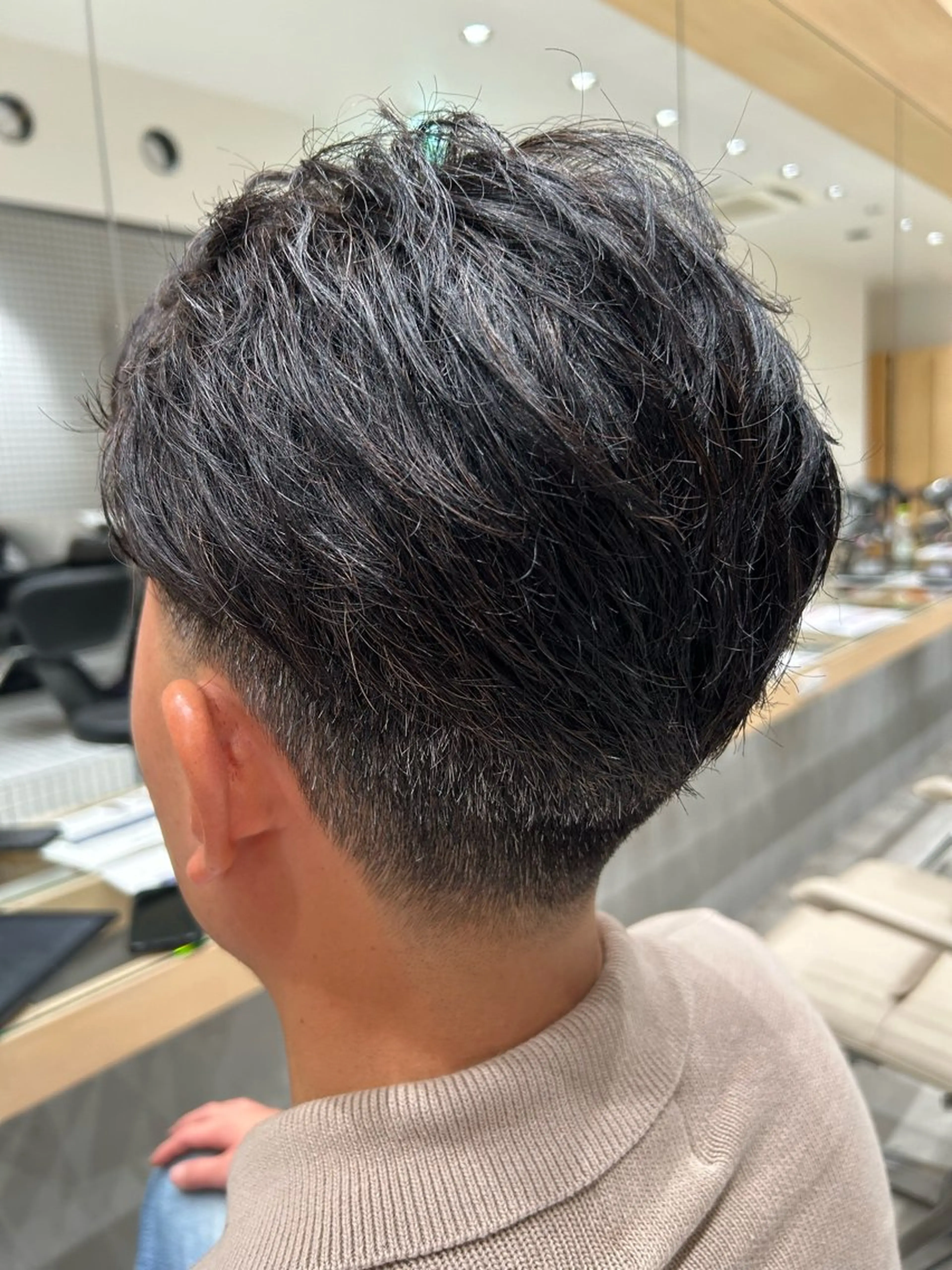 メンズ フェードカット メンズパーマ カット トリートメント 🐲ツイスパ🐲 フェード/龍のヘアスタイル