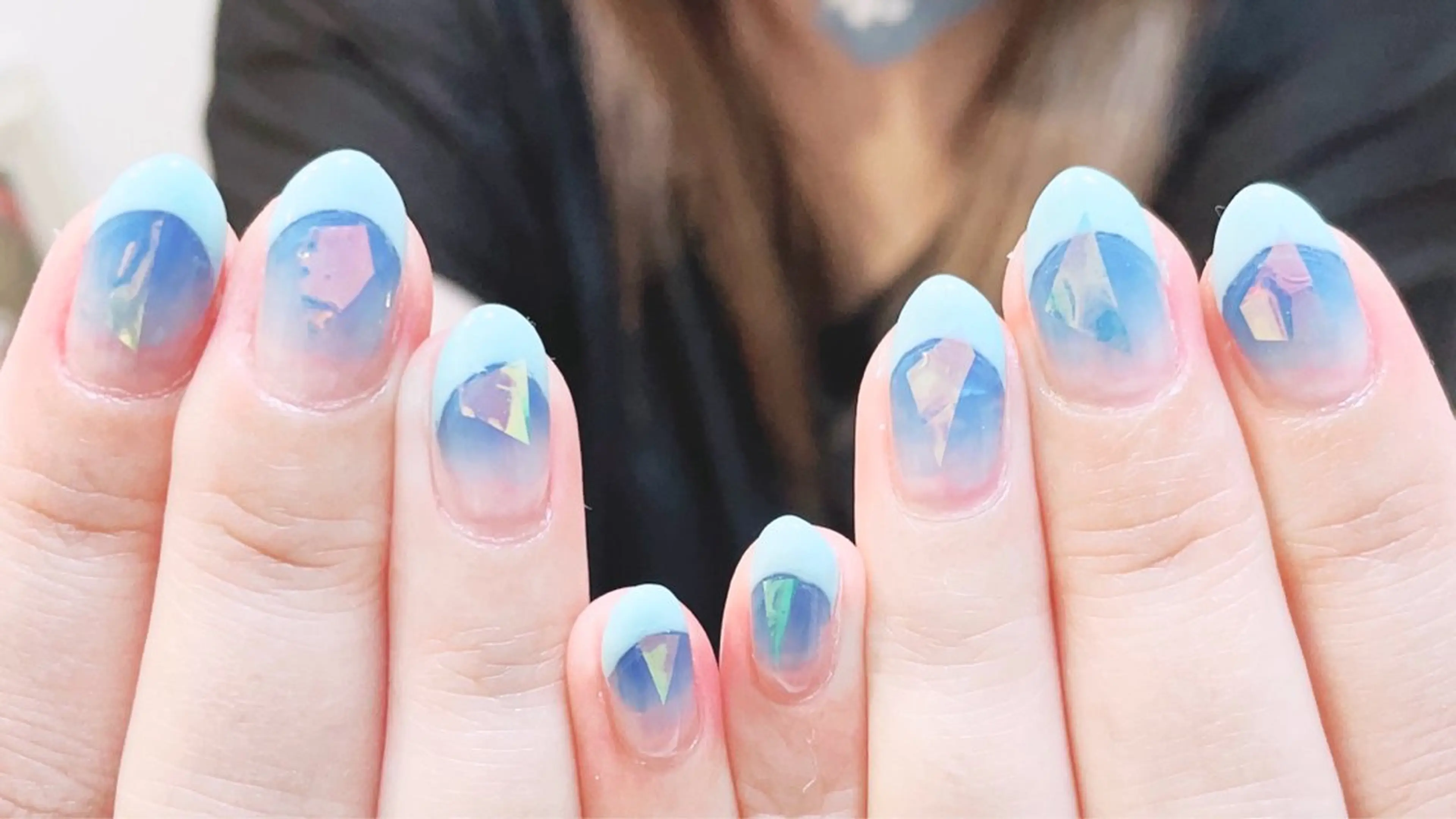 ネイル manis .のネイルデザイン