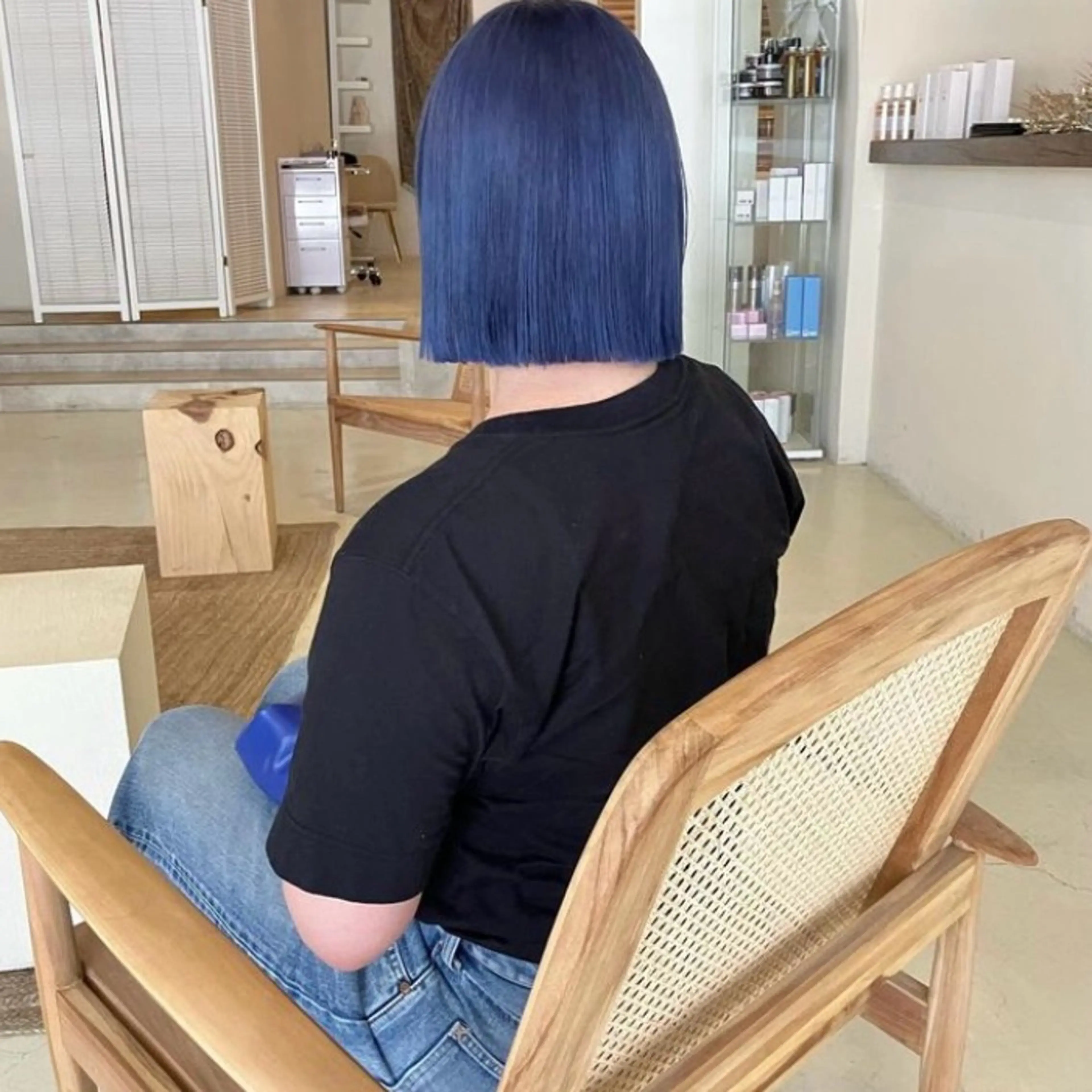 ミディアム カラー chlom所属・🌱大人ハイトーン RENのヘアスタイル