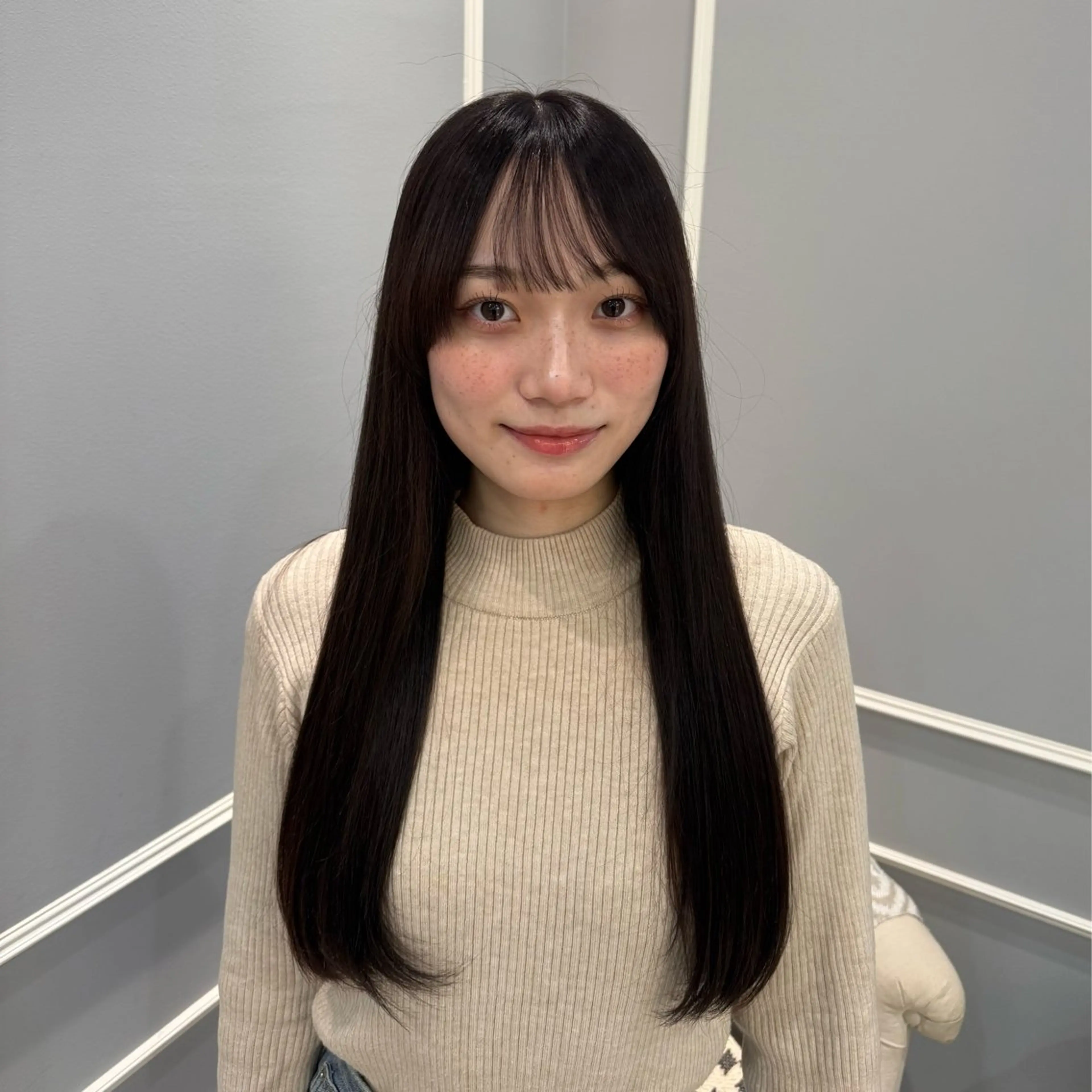 ロング カラー ヘアカラー ねいろ/ 矯正モデル募集中のヘアスタイル