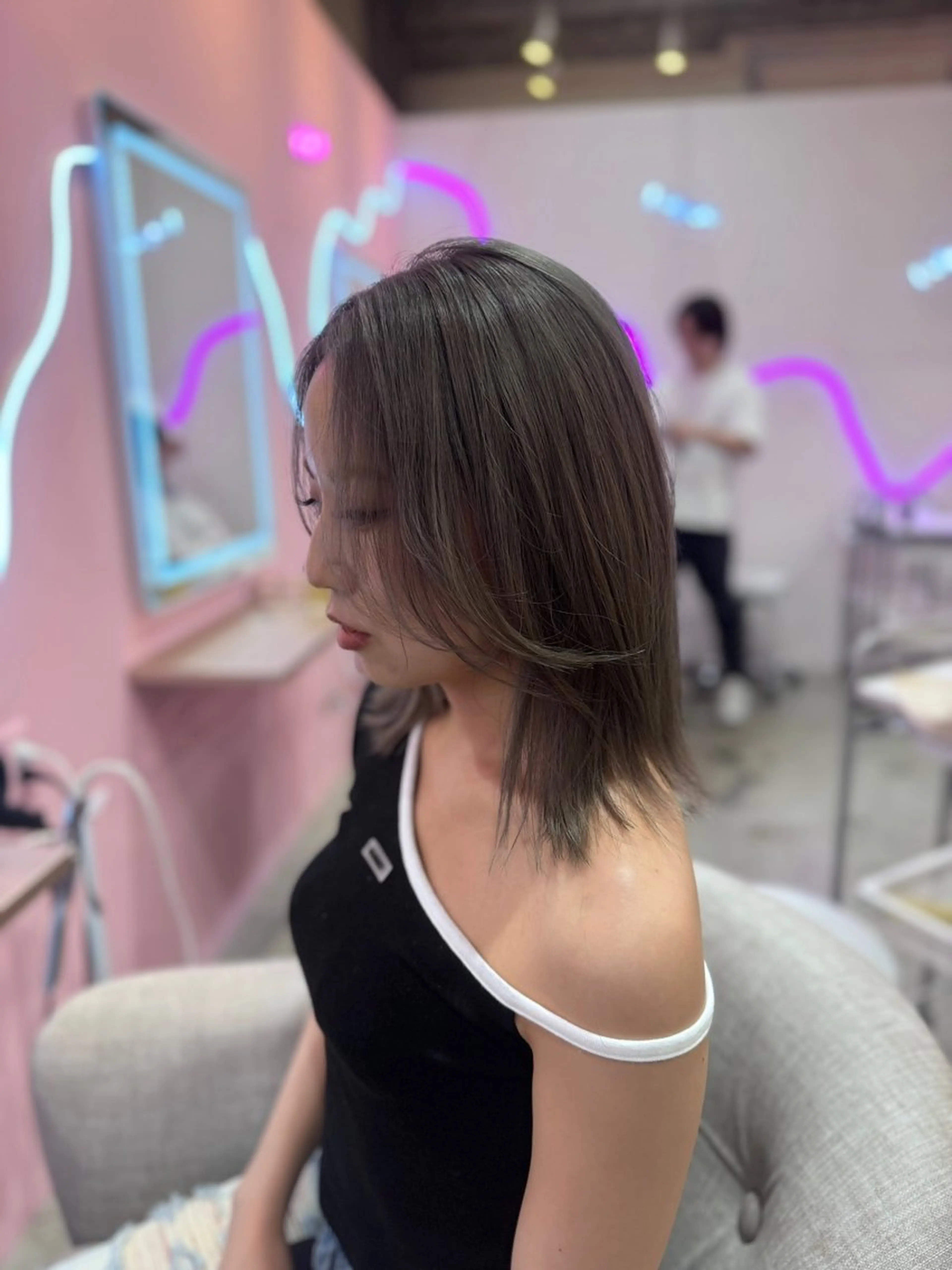 ショート 切りっぱなしボブ ボブ wixymimi　hair salon所属・艶カラー✨レイヤー 𝐚𝐲𝐚𝐤𝐚のヘアスタイル