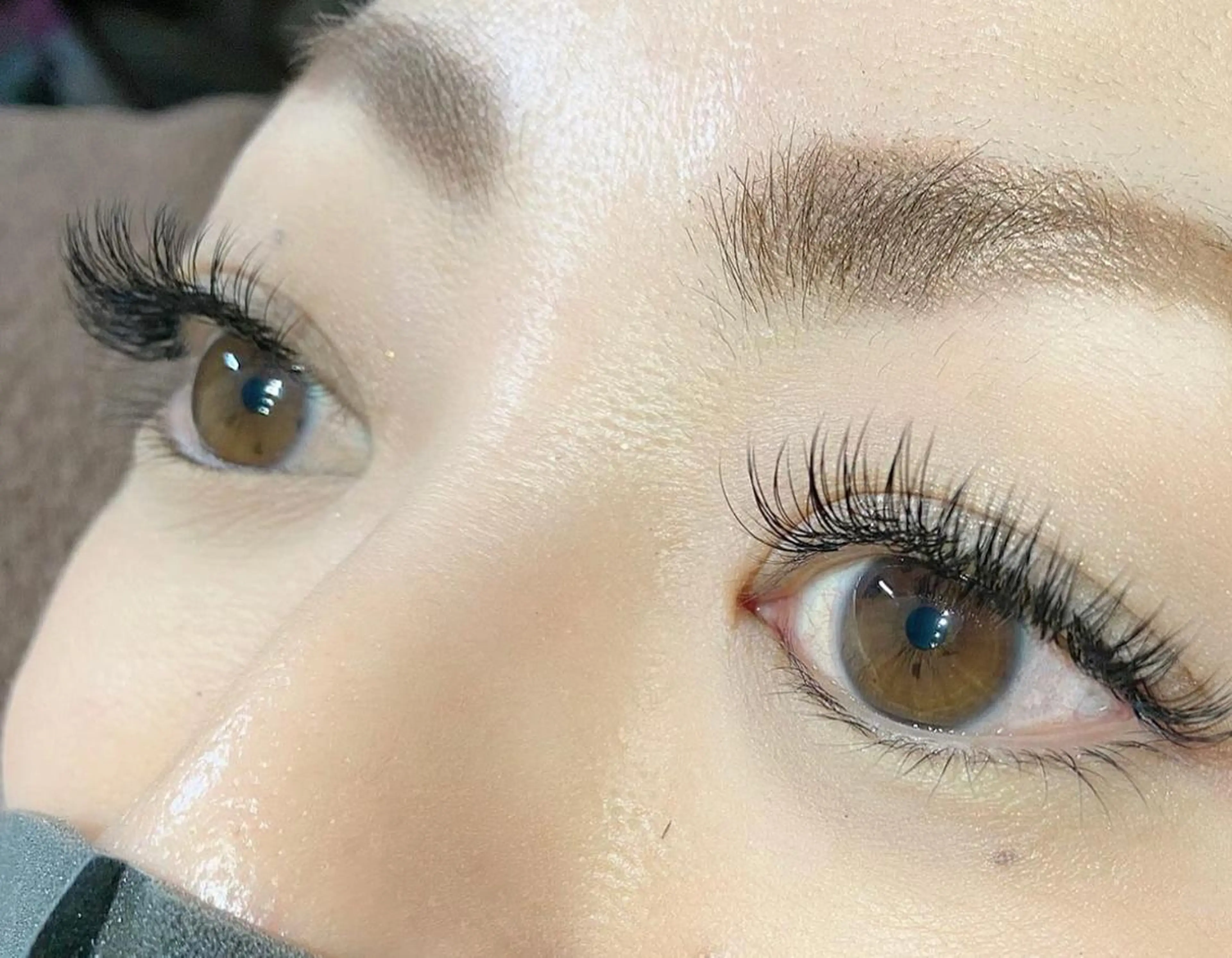 マツエク・マツパ フラットラッシュ マツエク AKAMEE omotesando所属・Toyoshima Sakikoのマツエク・マツパデザイン