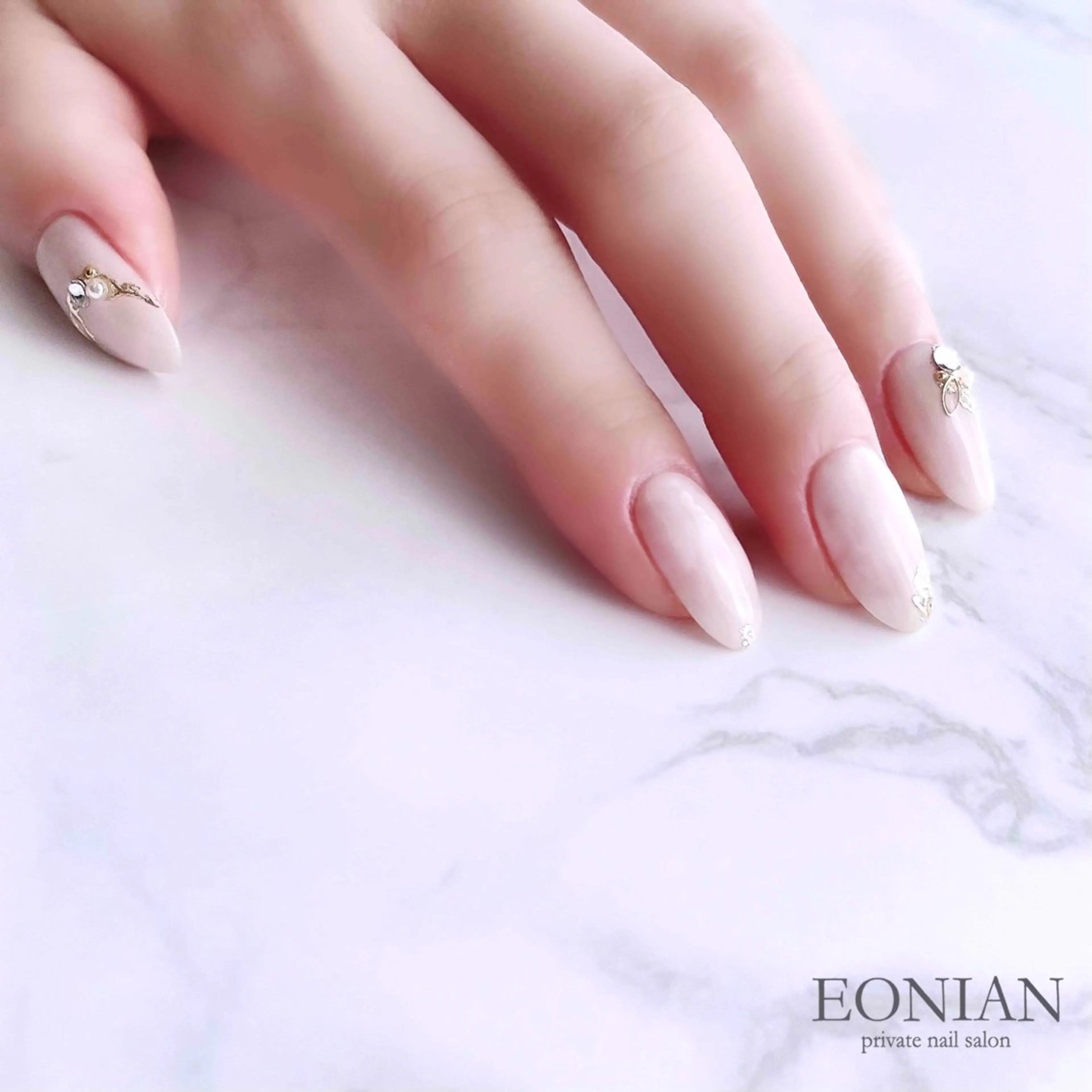 ネイル Eonian _nailのネイルデザイン